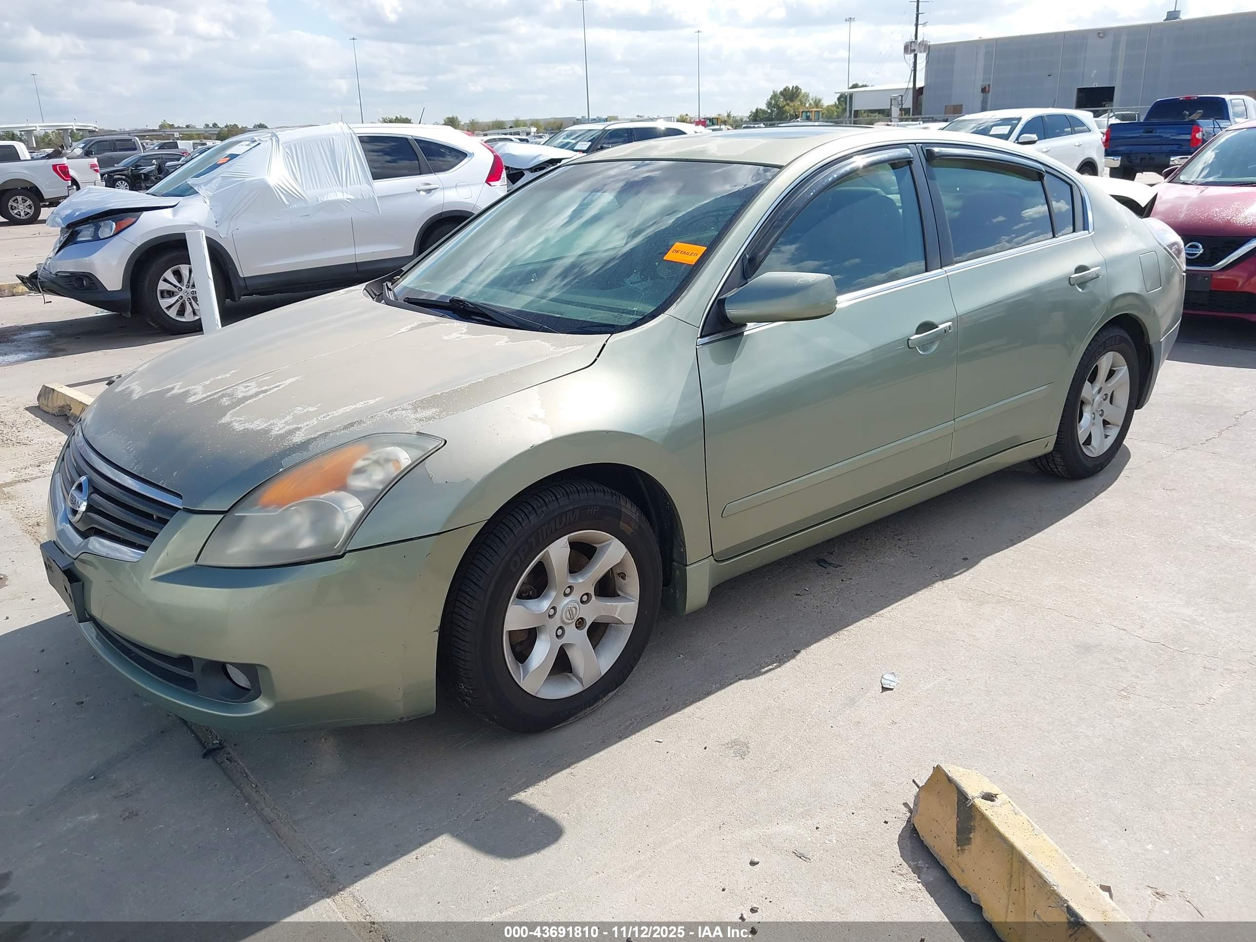NISSAN ALTIMA image 2