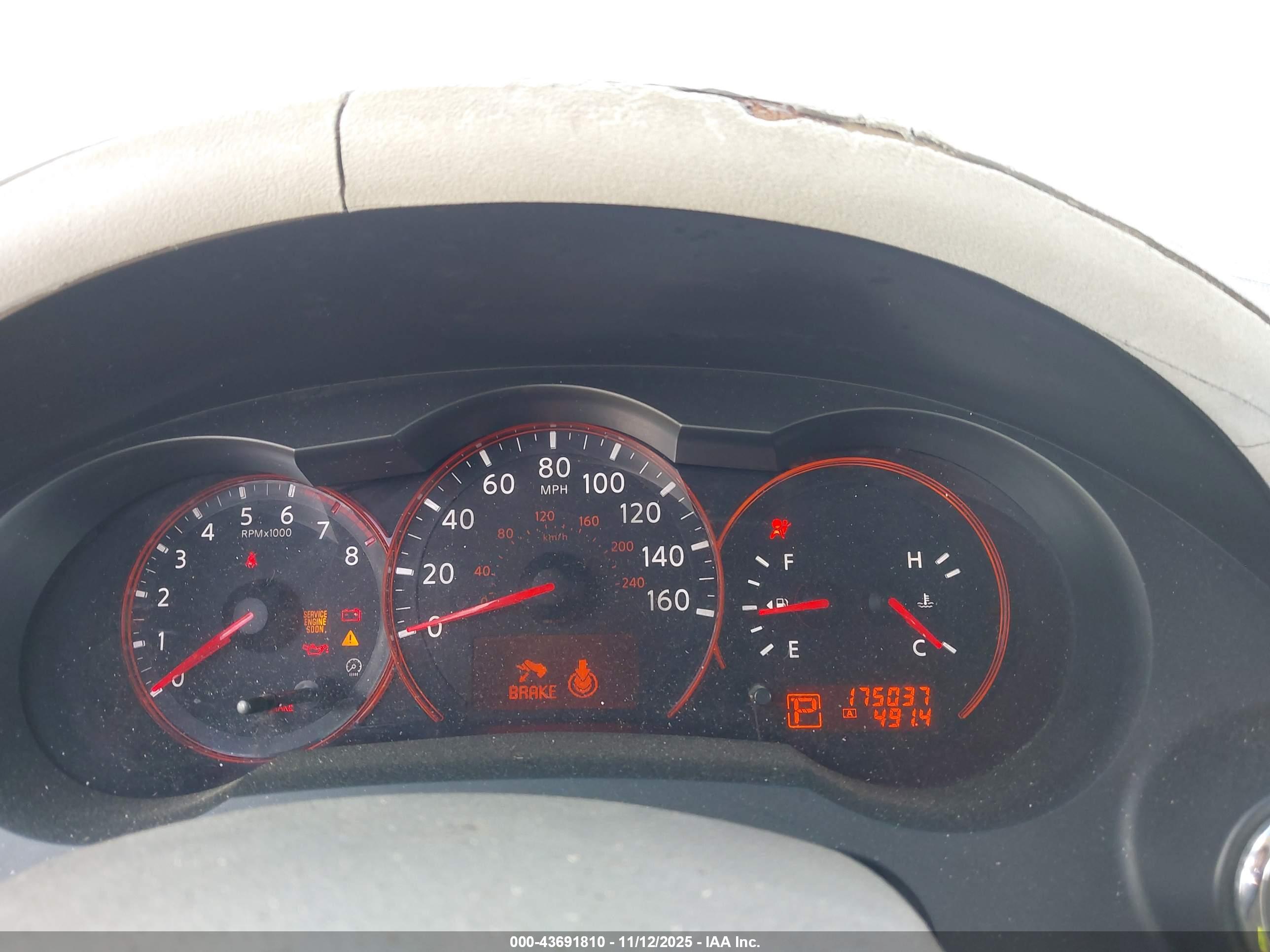 NISSAN ALTIMA image 7