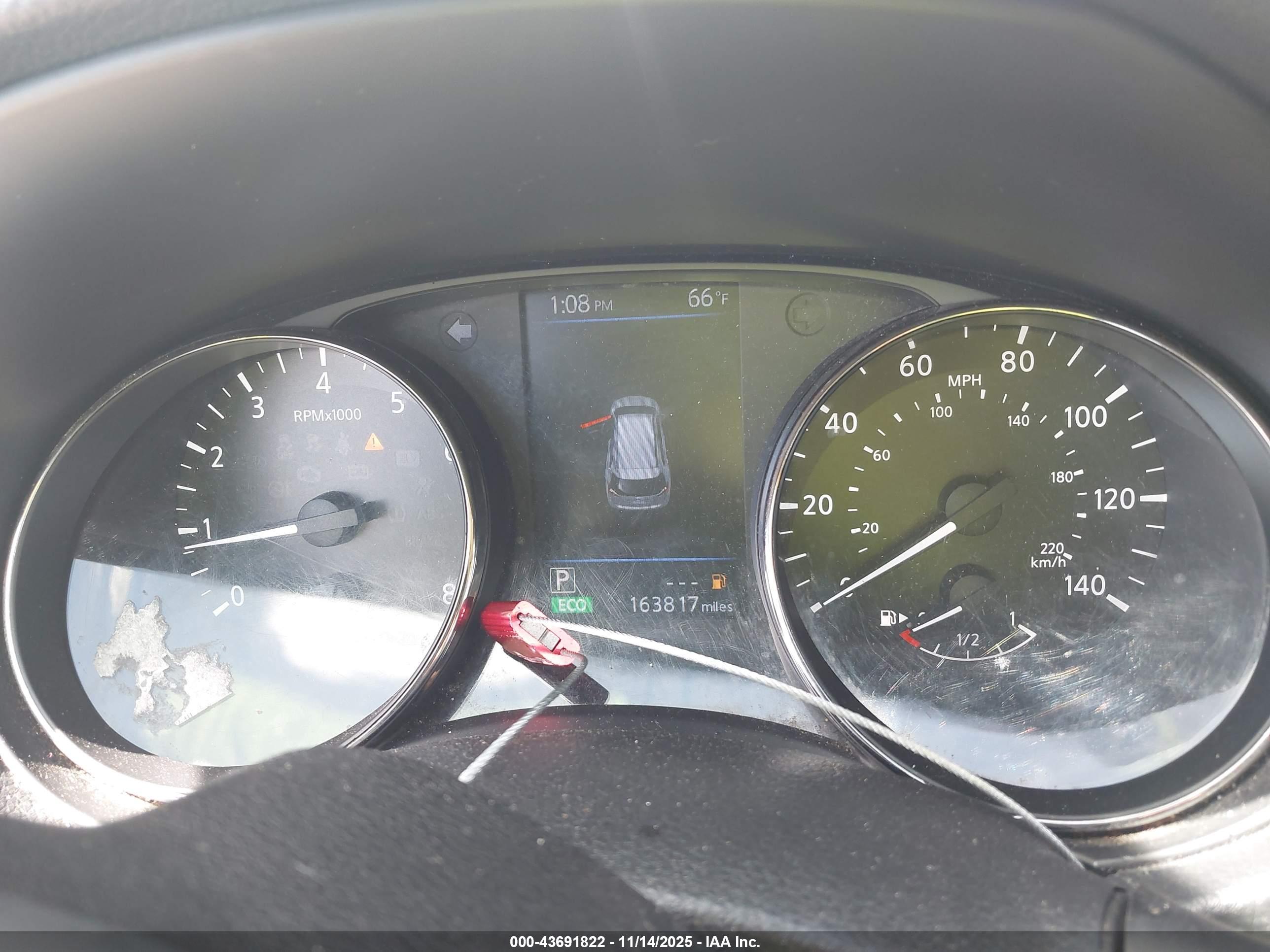 NISSAN ROGUE image 7