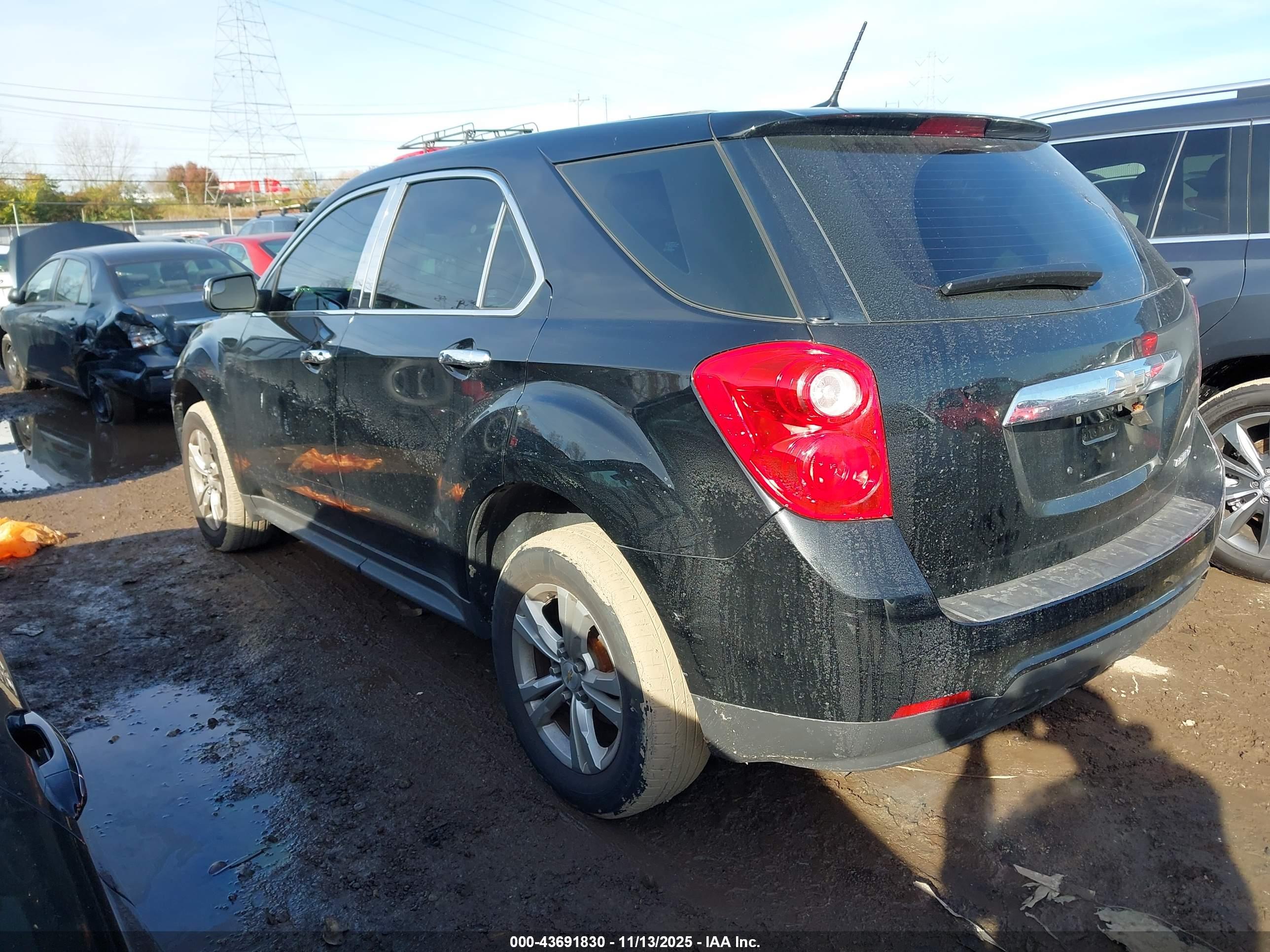CHEVROLET EQUINOX image 3