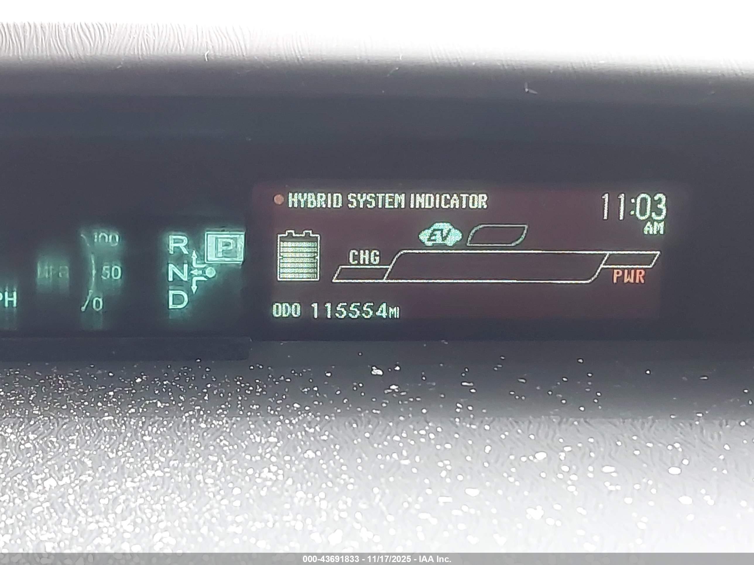 TOYOTA PRIUS image 7