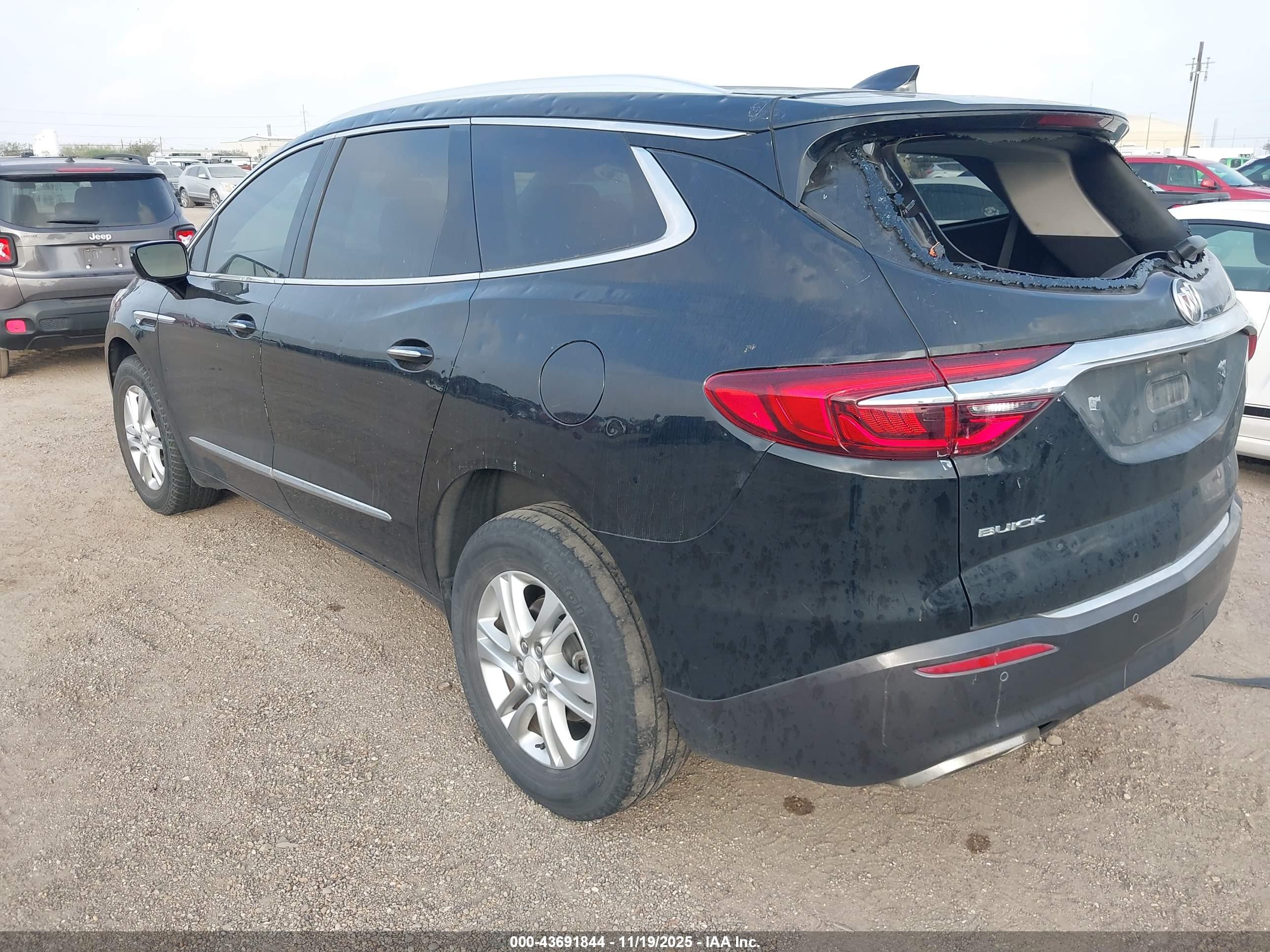 BUICK ENCLAVE image 3