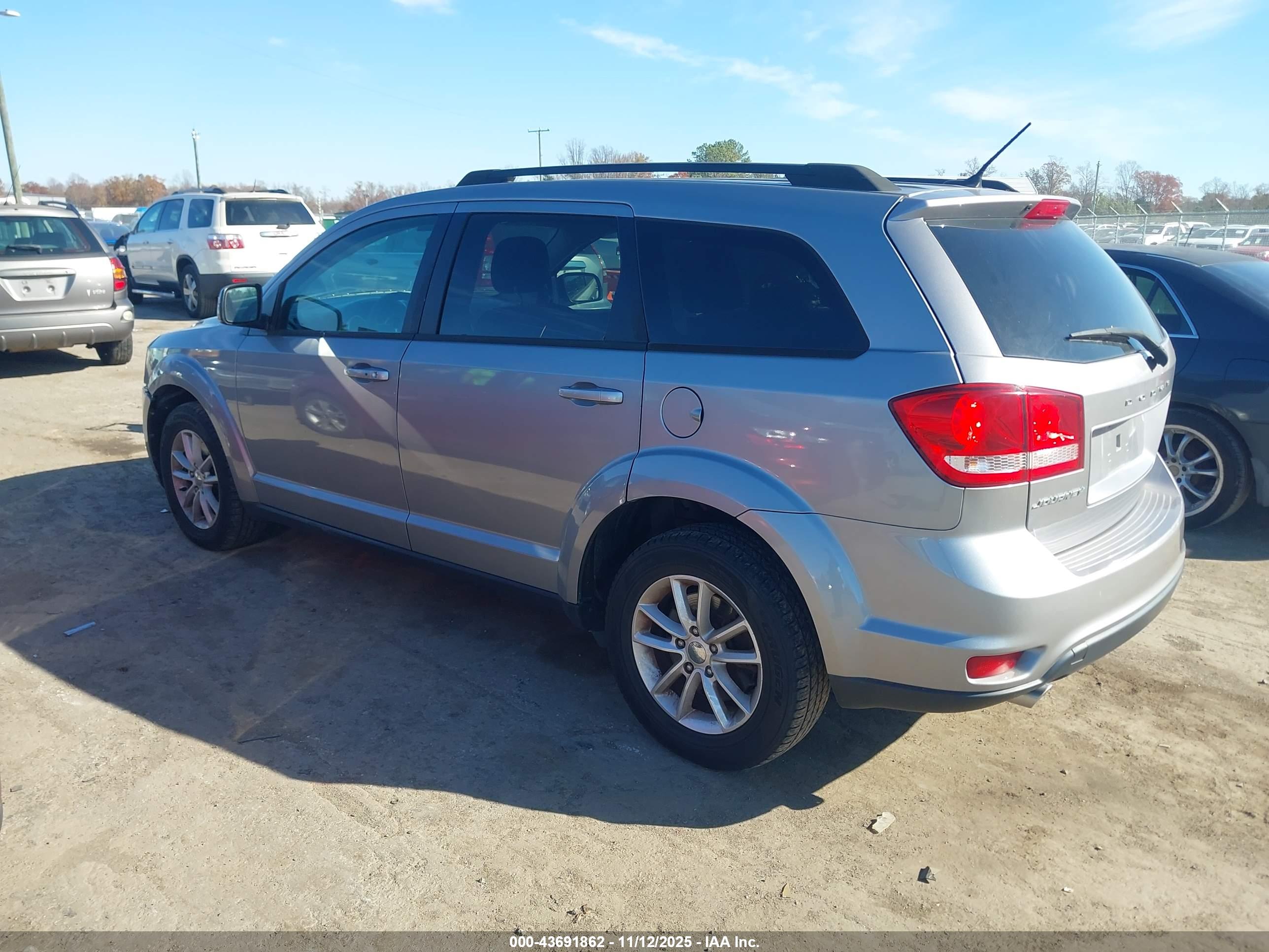 DODGE JOURNEY image 3
