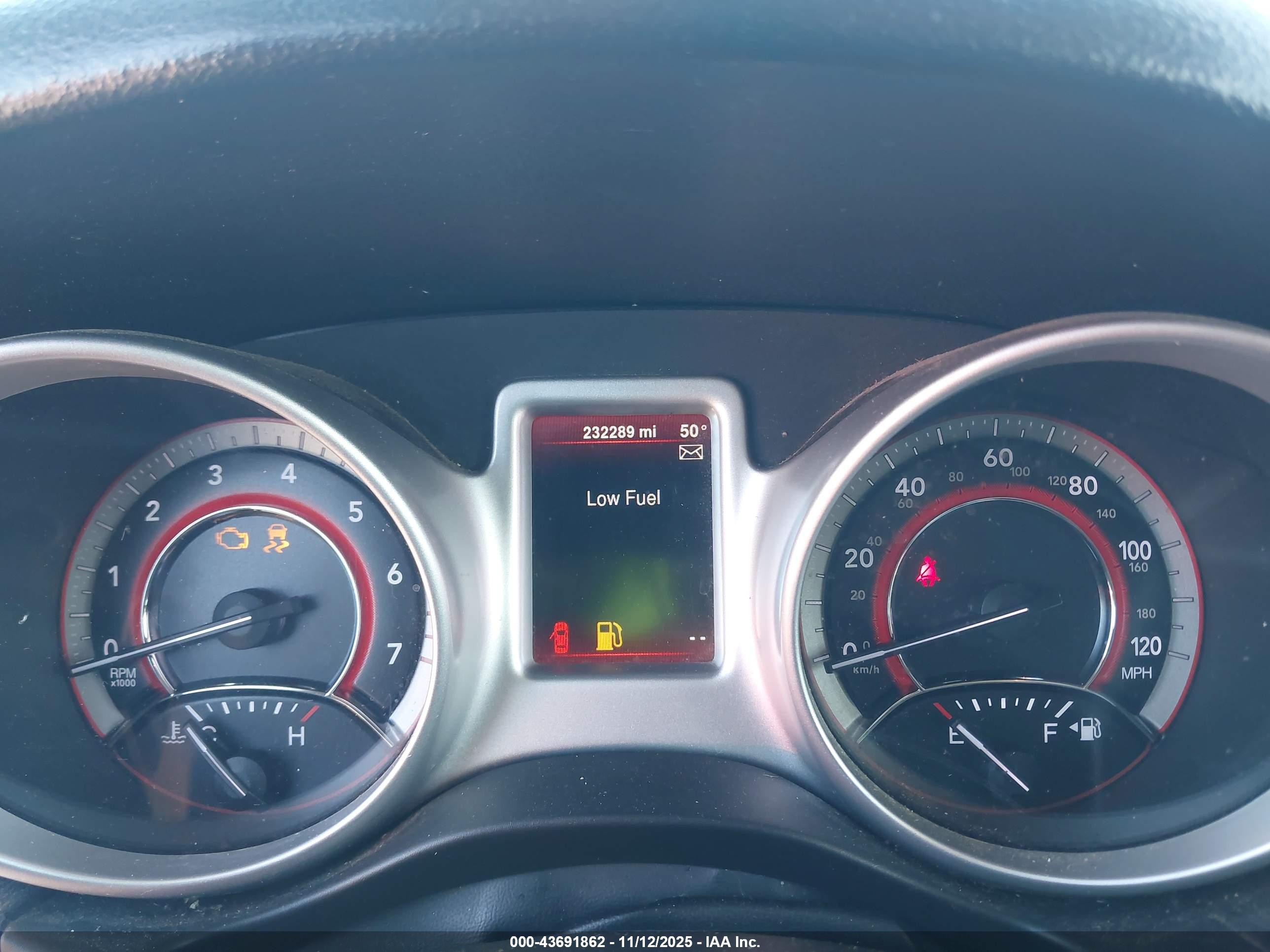 DODGE JOURNEY image 7