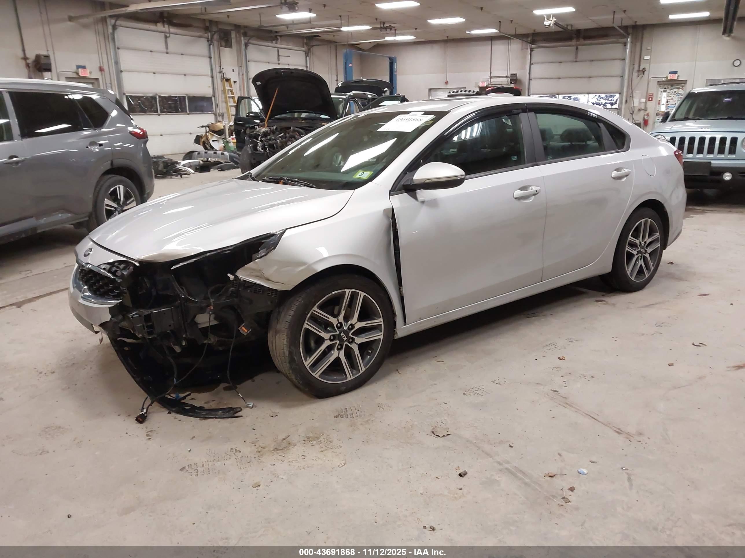 KIA FORTE image 2