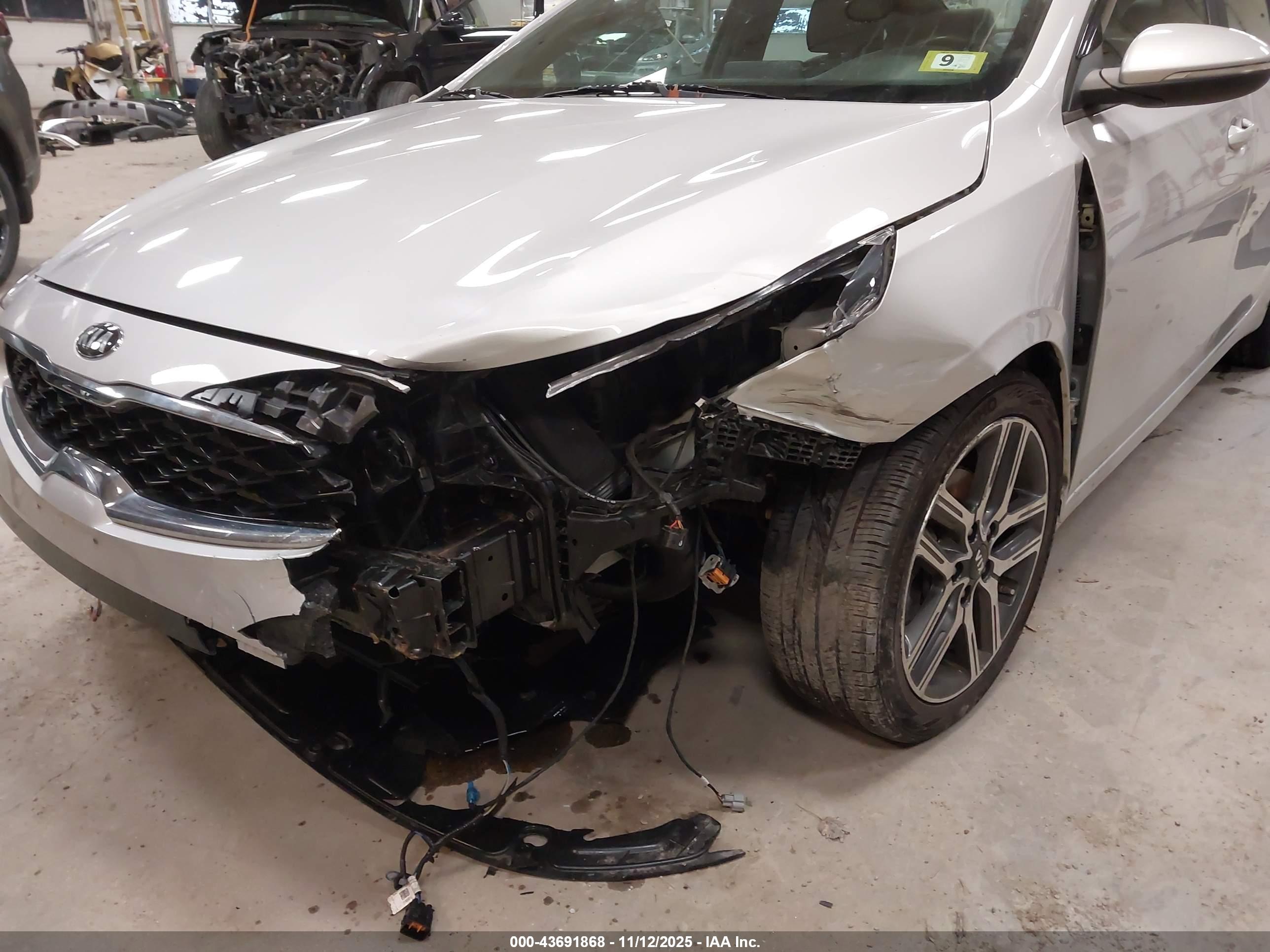 KIA FORTE image 6