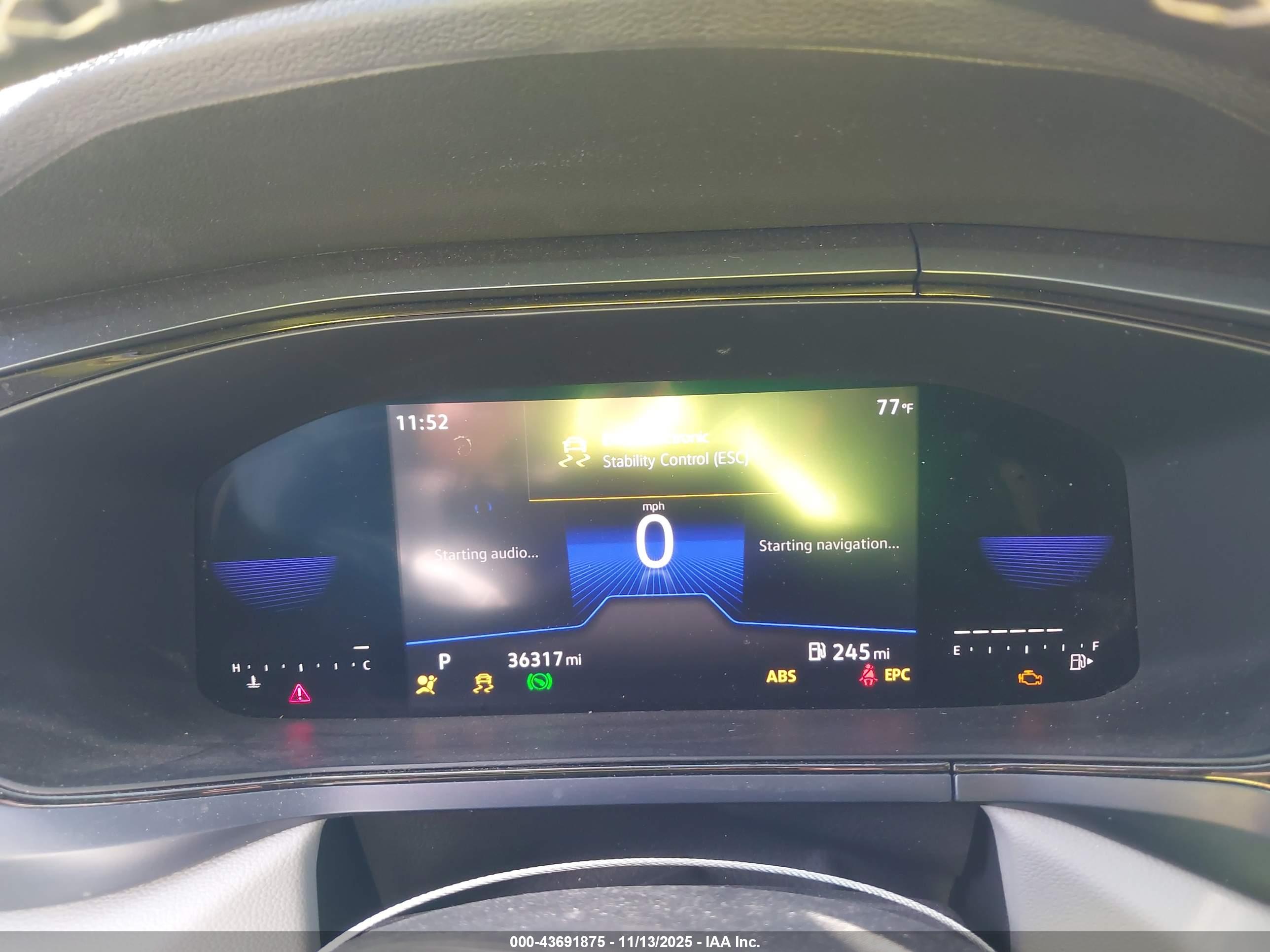VOLKSWAGEN TAOS image 7