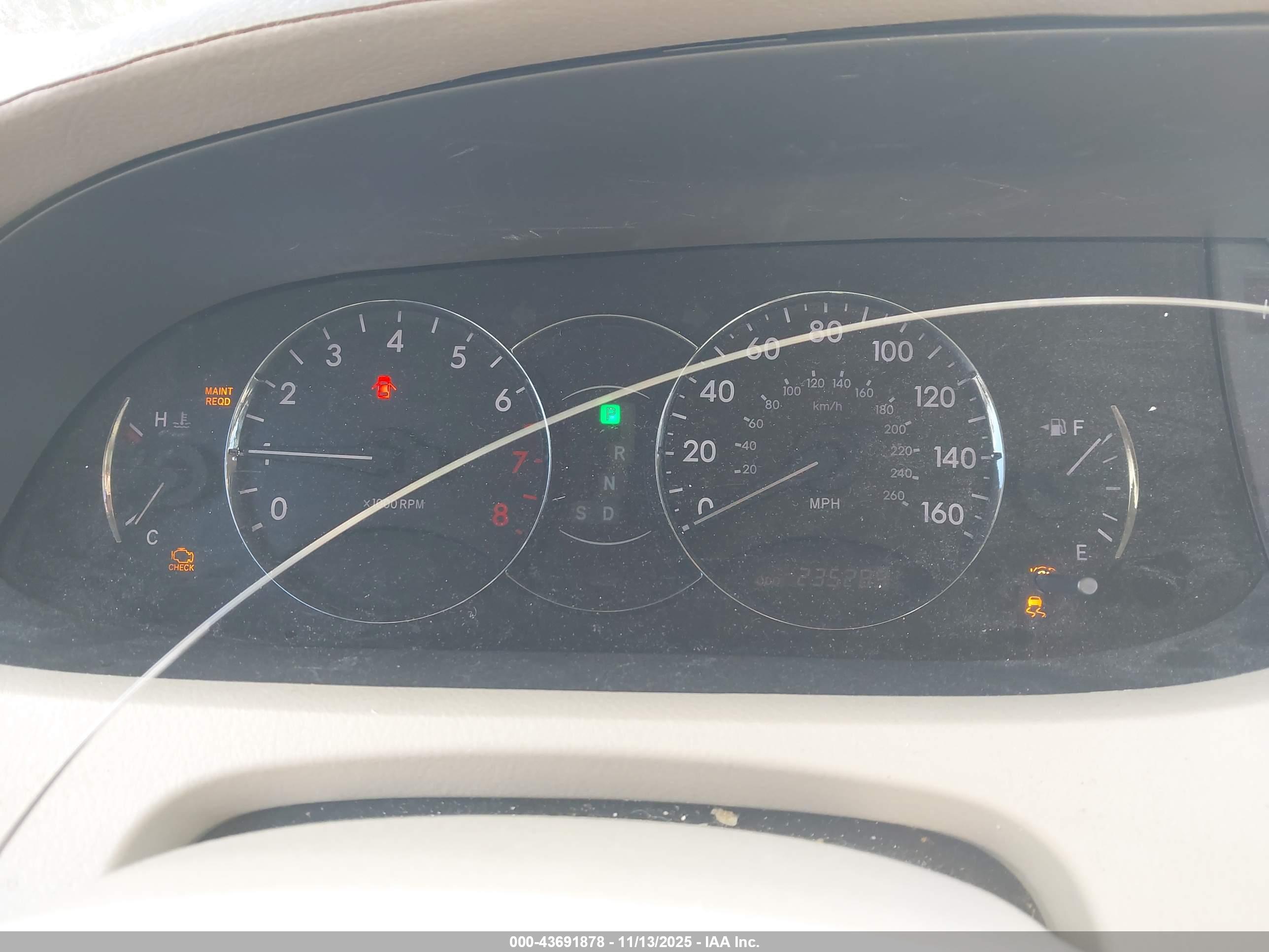 TOYOTA AVALON image 7
