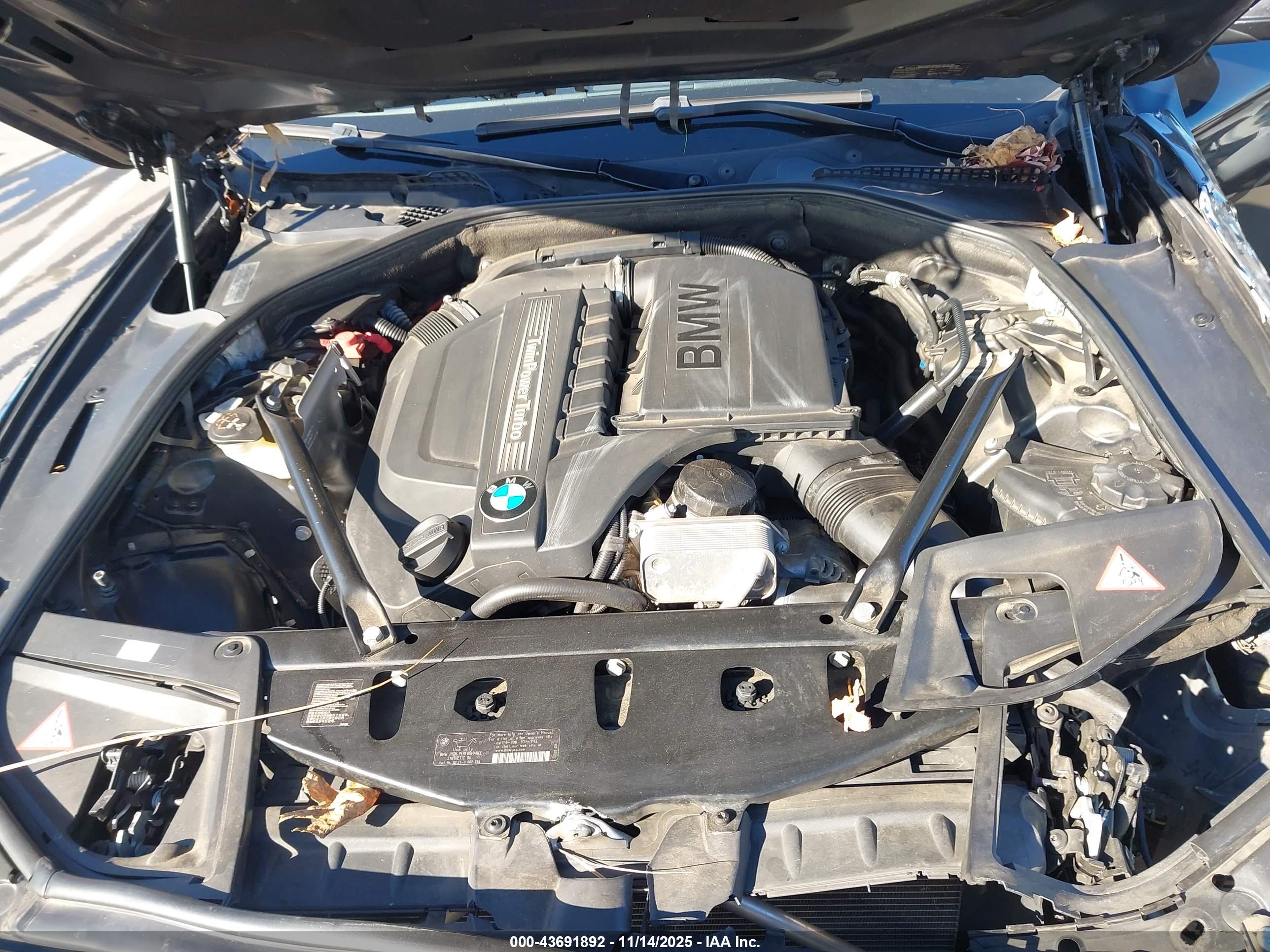 BMW 535I image 10