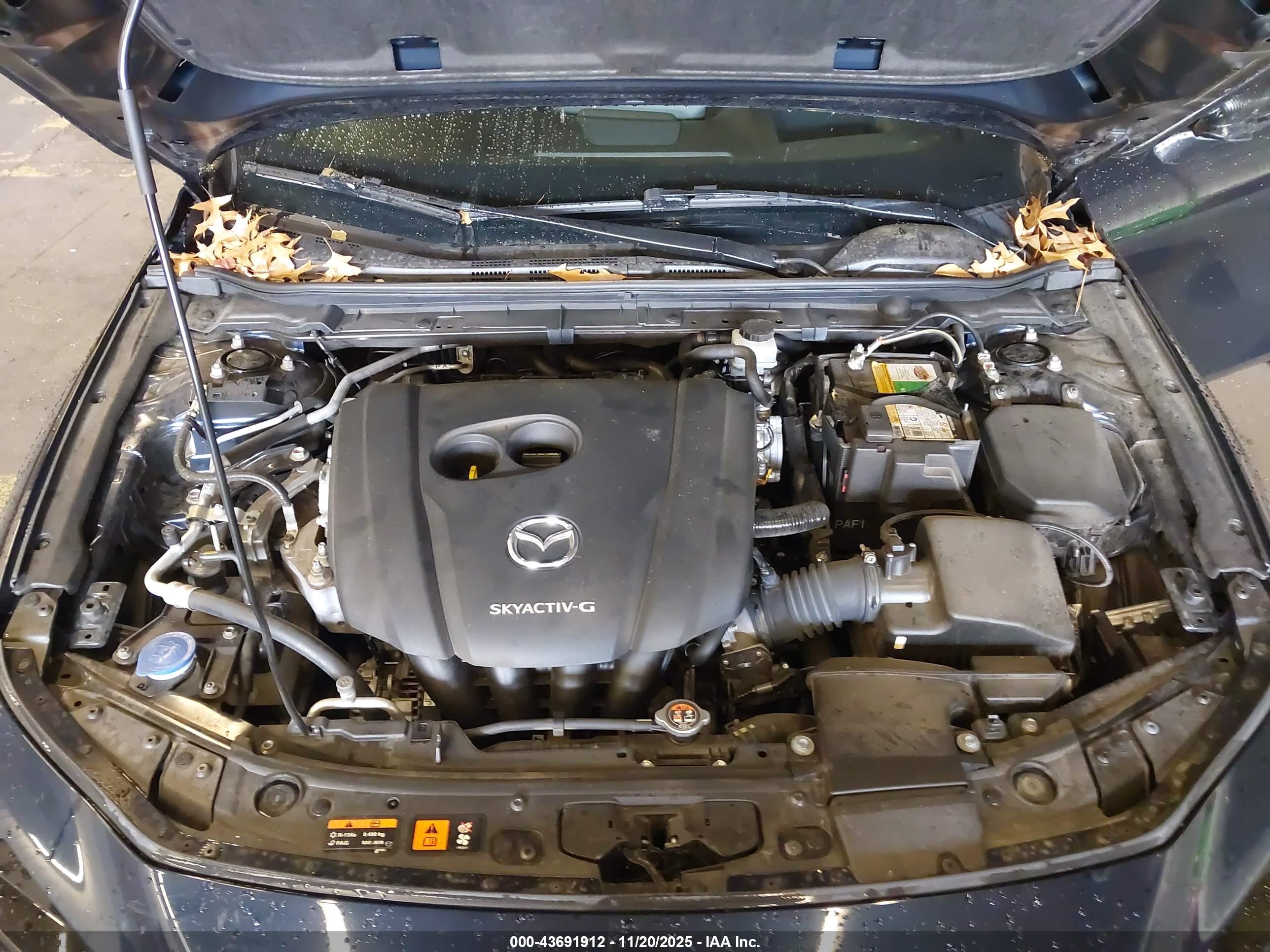MAZDA MAZDA3 image 10