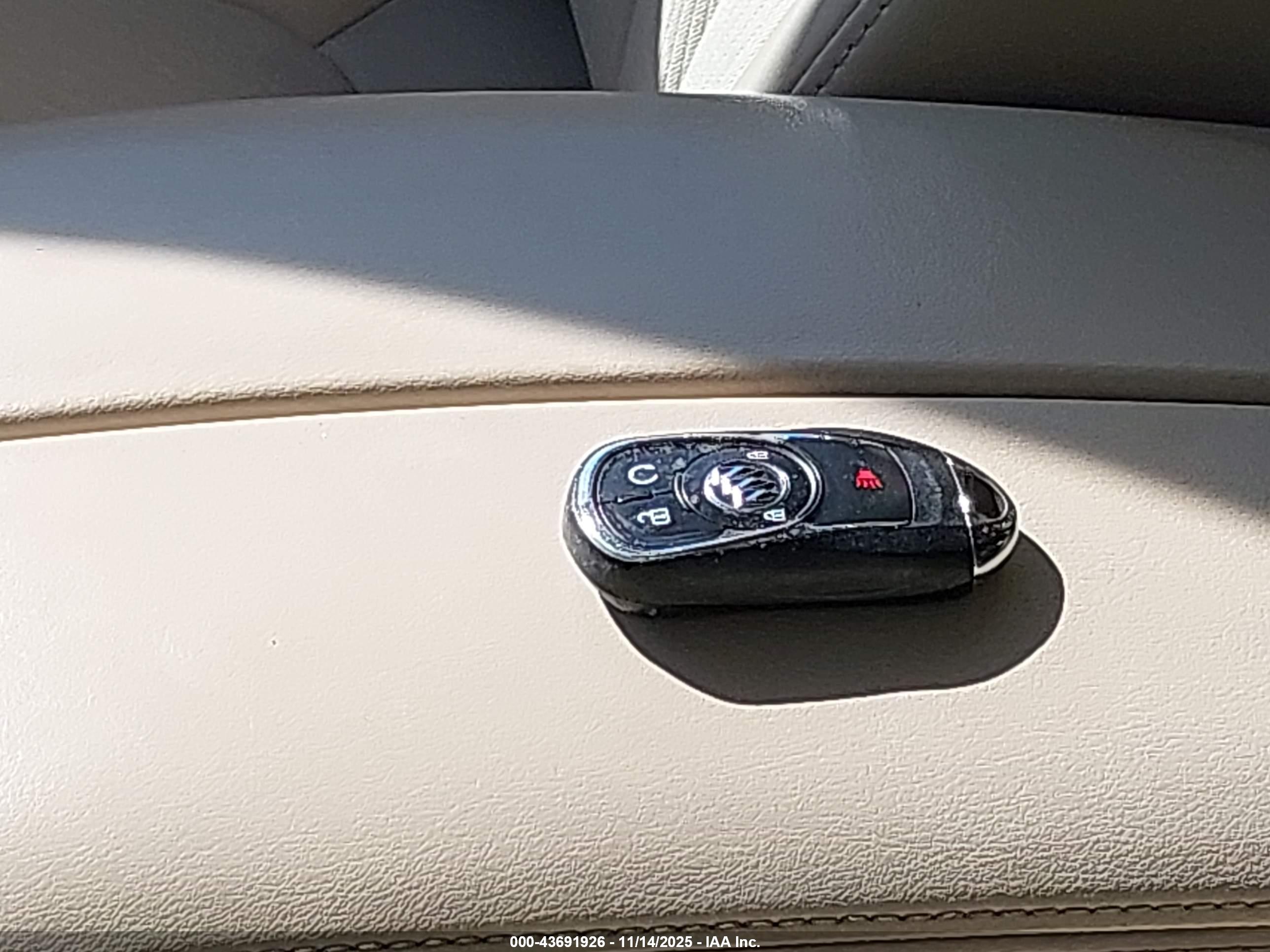 BUICK ENVISION image 11