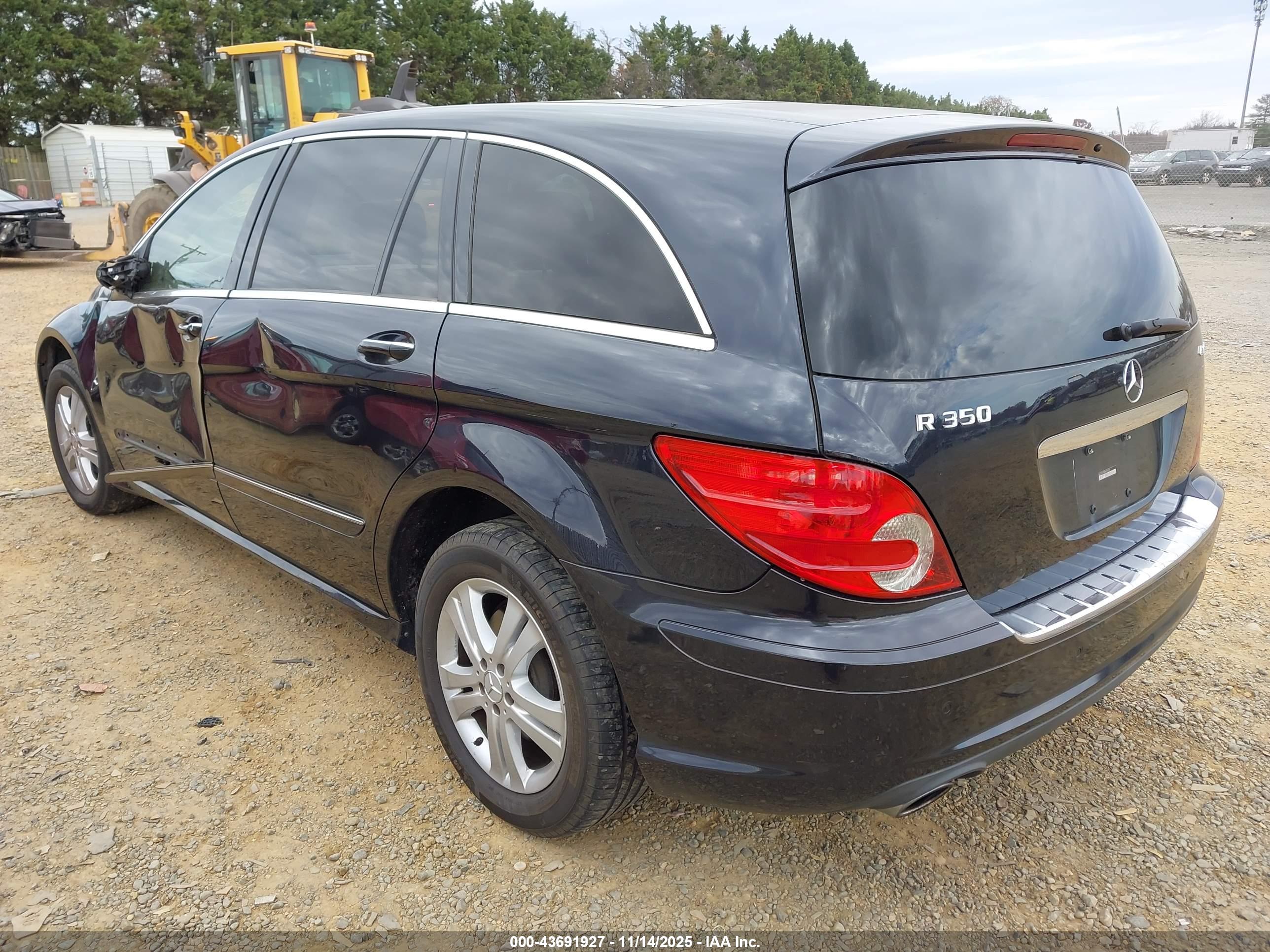 MERCEDES-BENZ R image 3