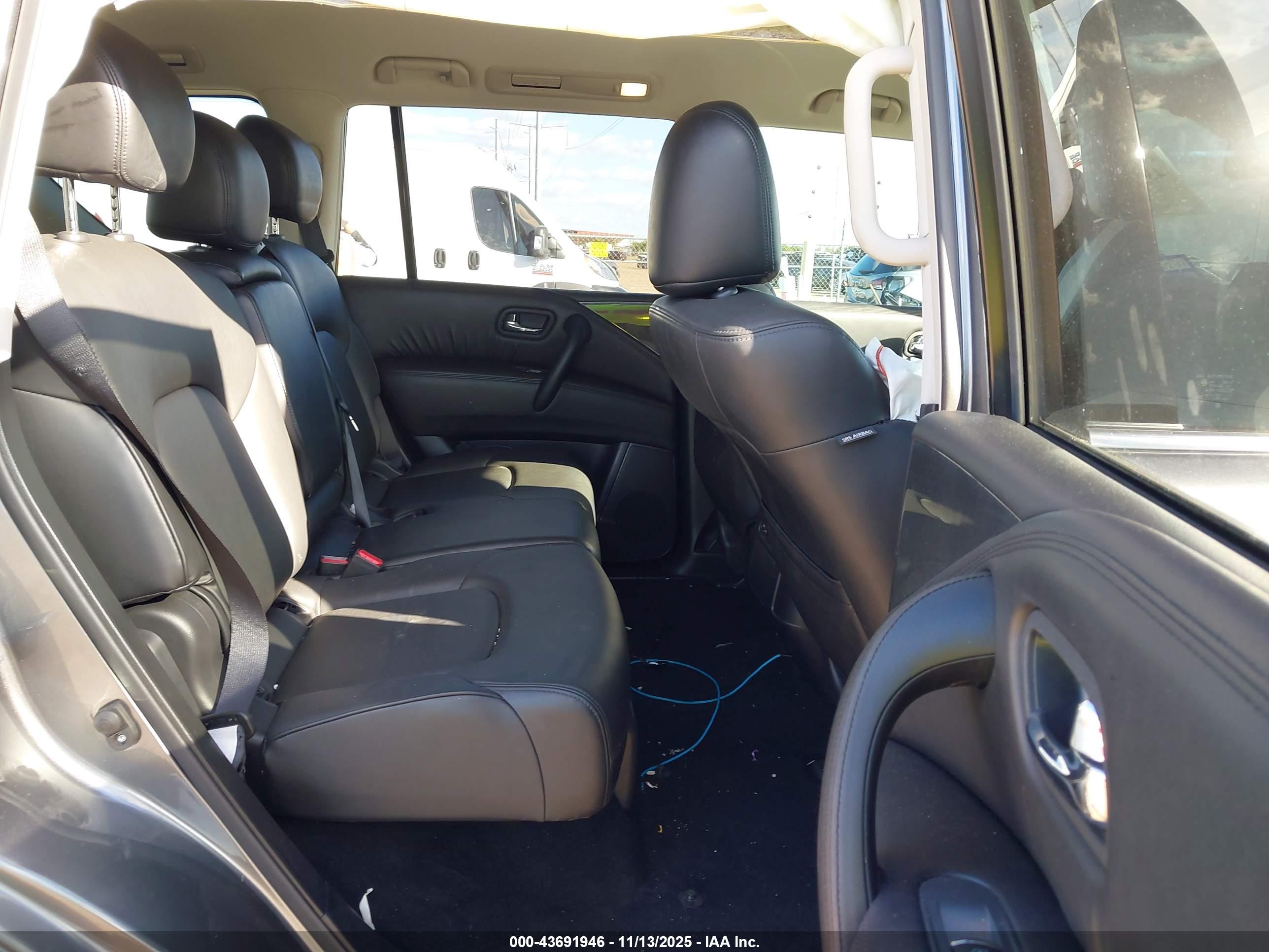 NISSAN ARMADA image 8
