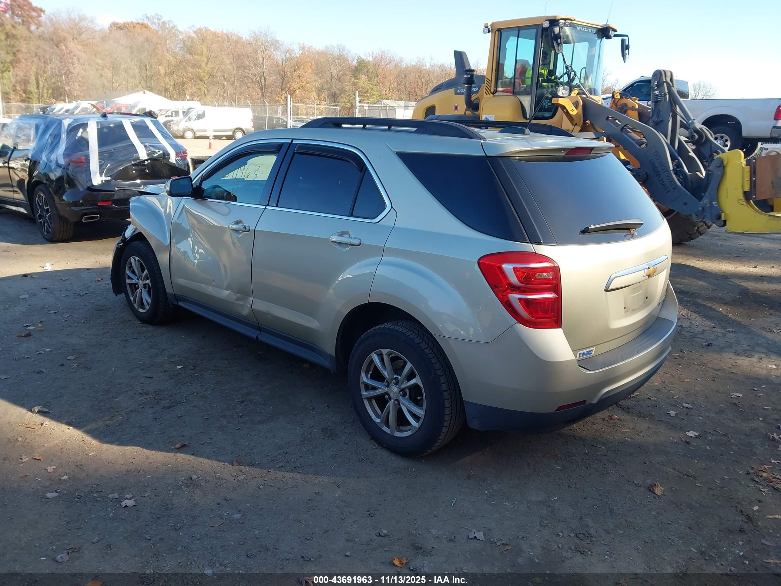 CHEVROLET EQUINOX image 3