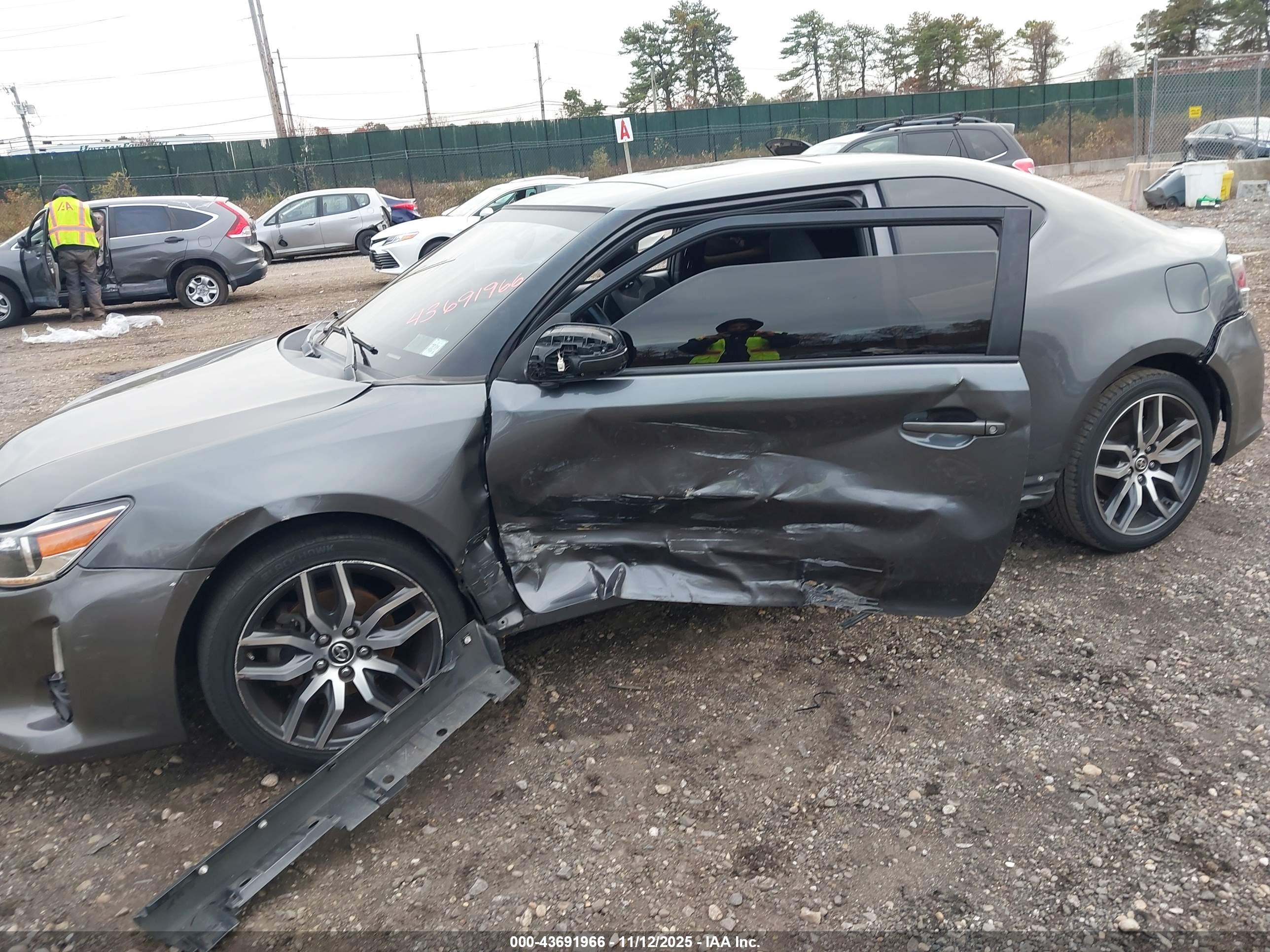 SCION TC image 6