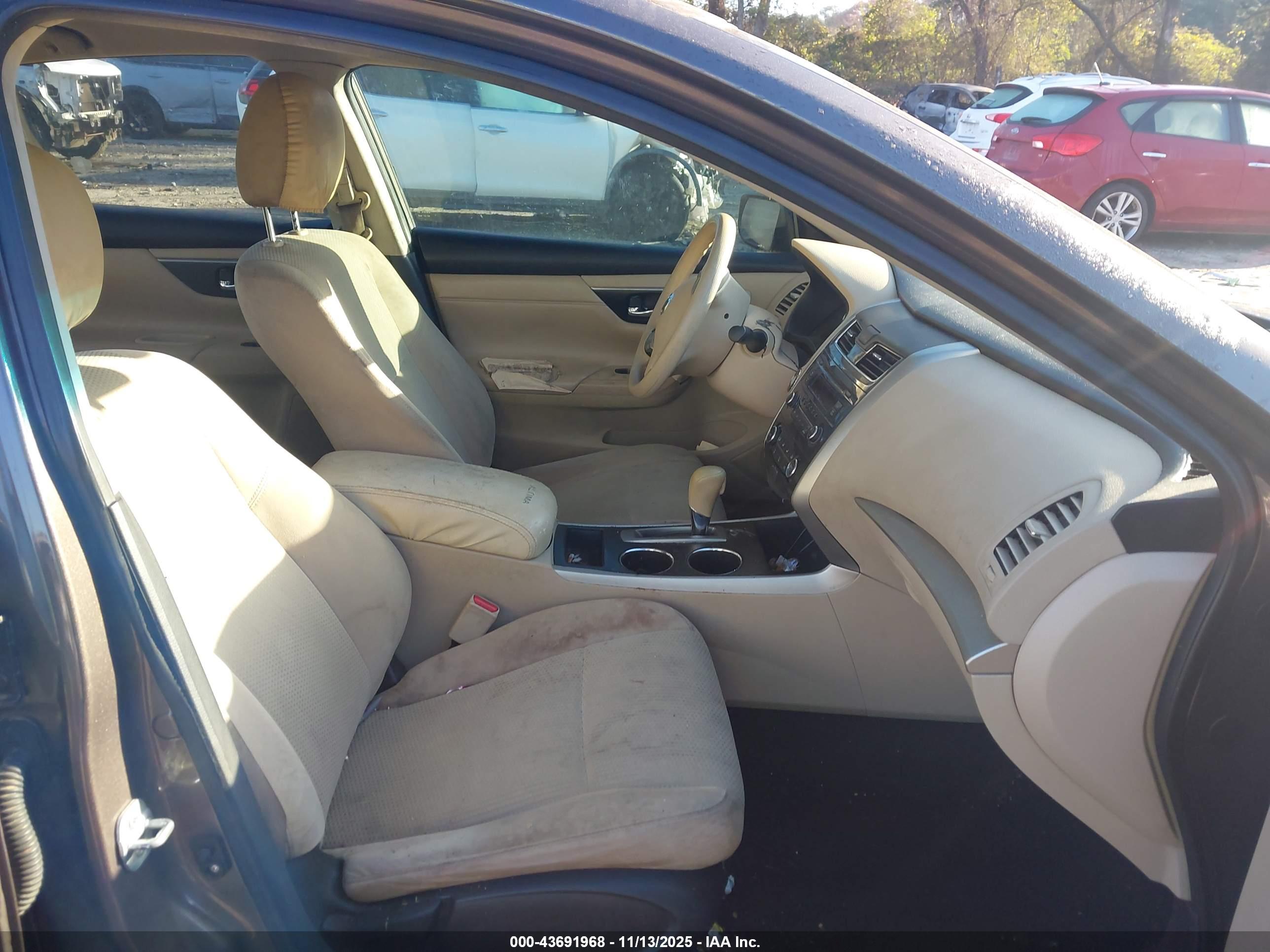 NISSAN ALTIMA image 5