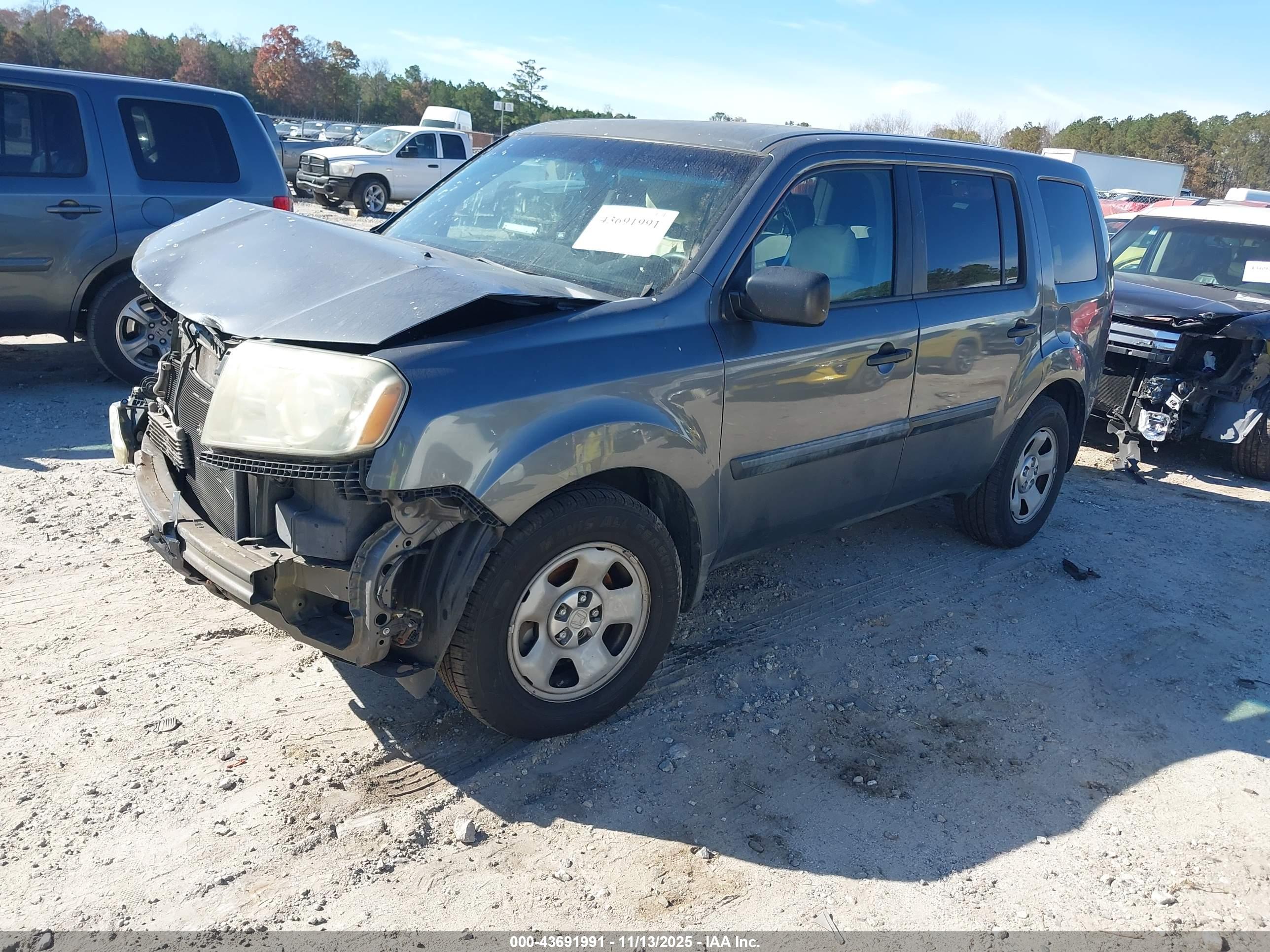 HONDA PILOT image 2