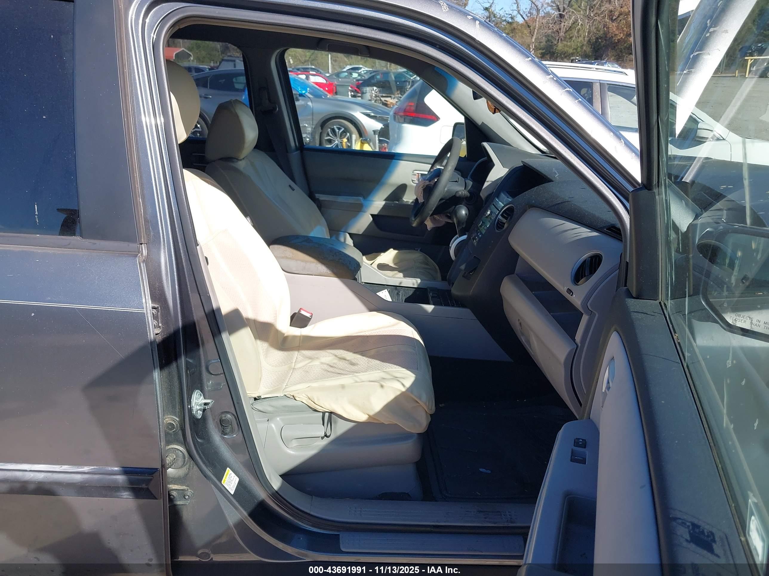 HONDA PILOT image 5