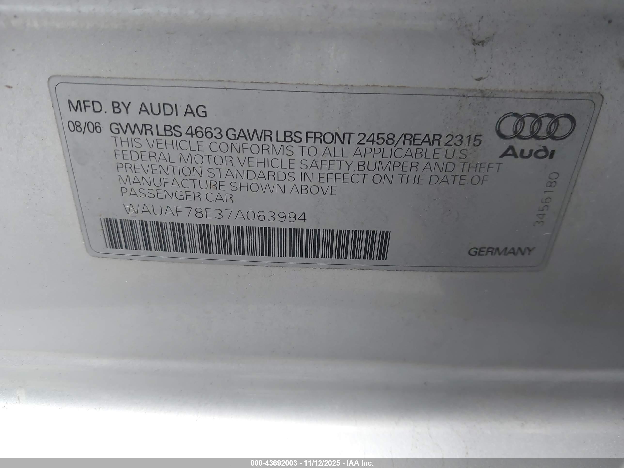 AUDI A4 image 9