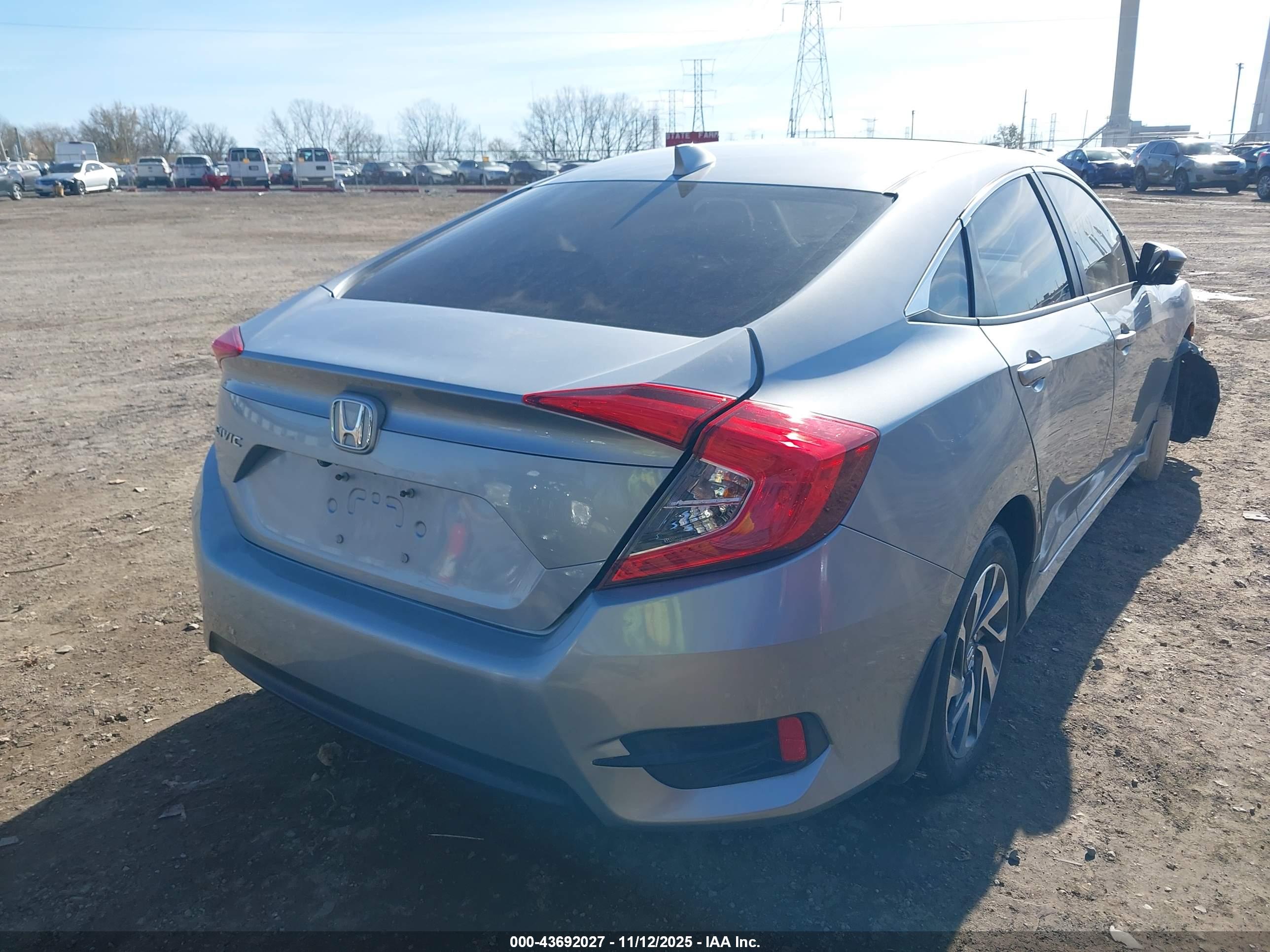HONDA CIVIC image 4