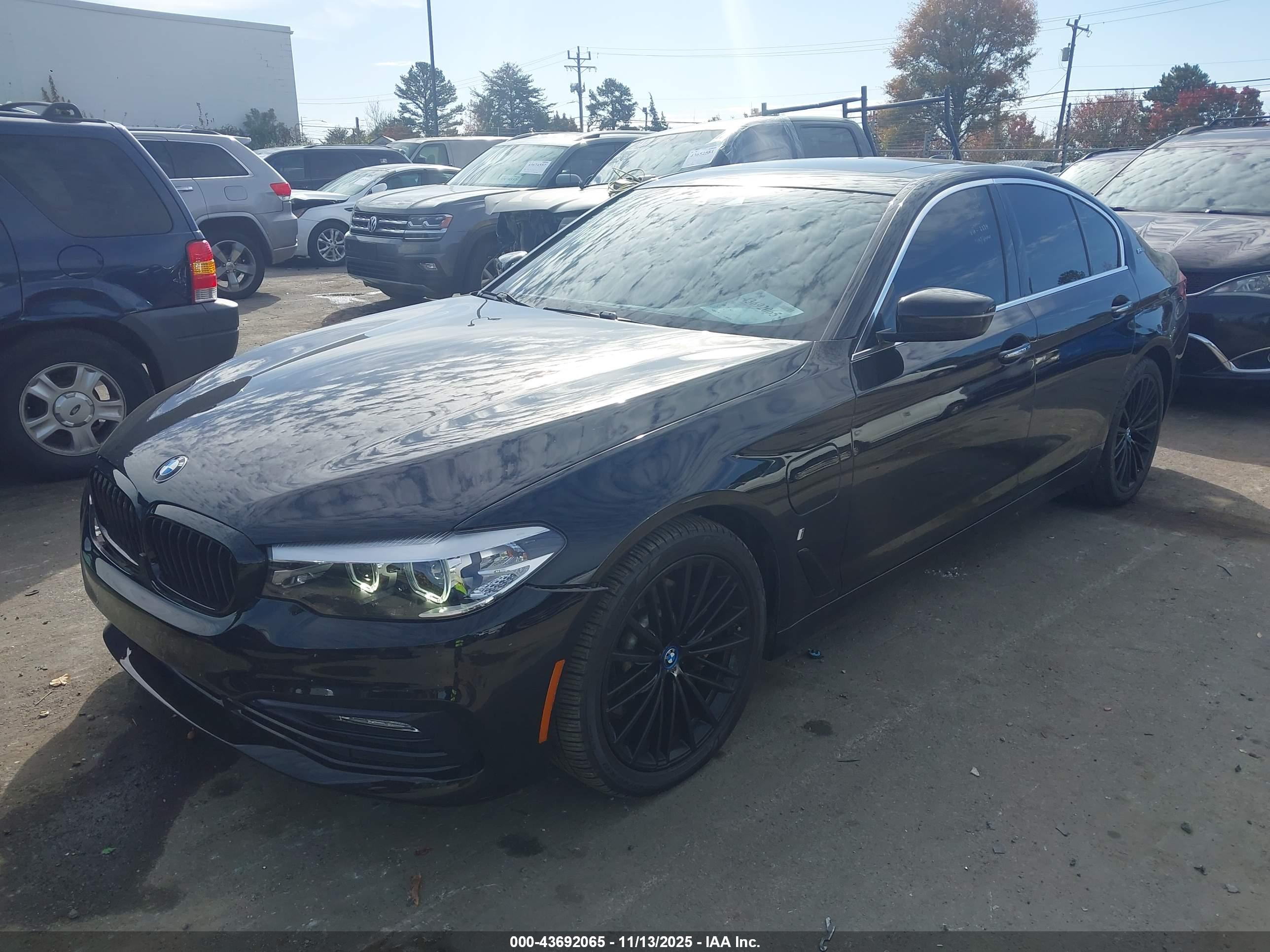 BMW 530E image 2