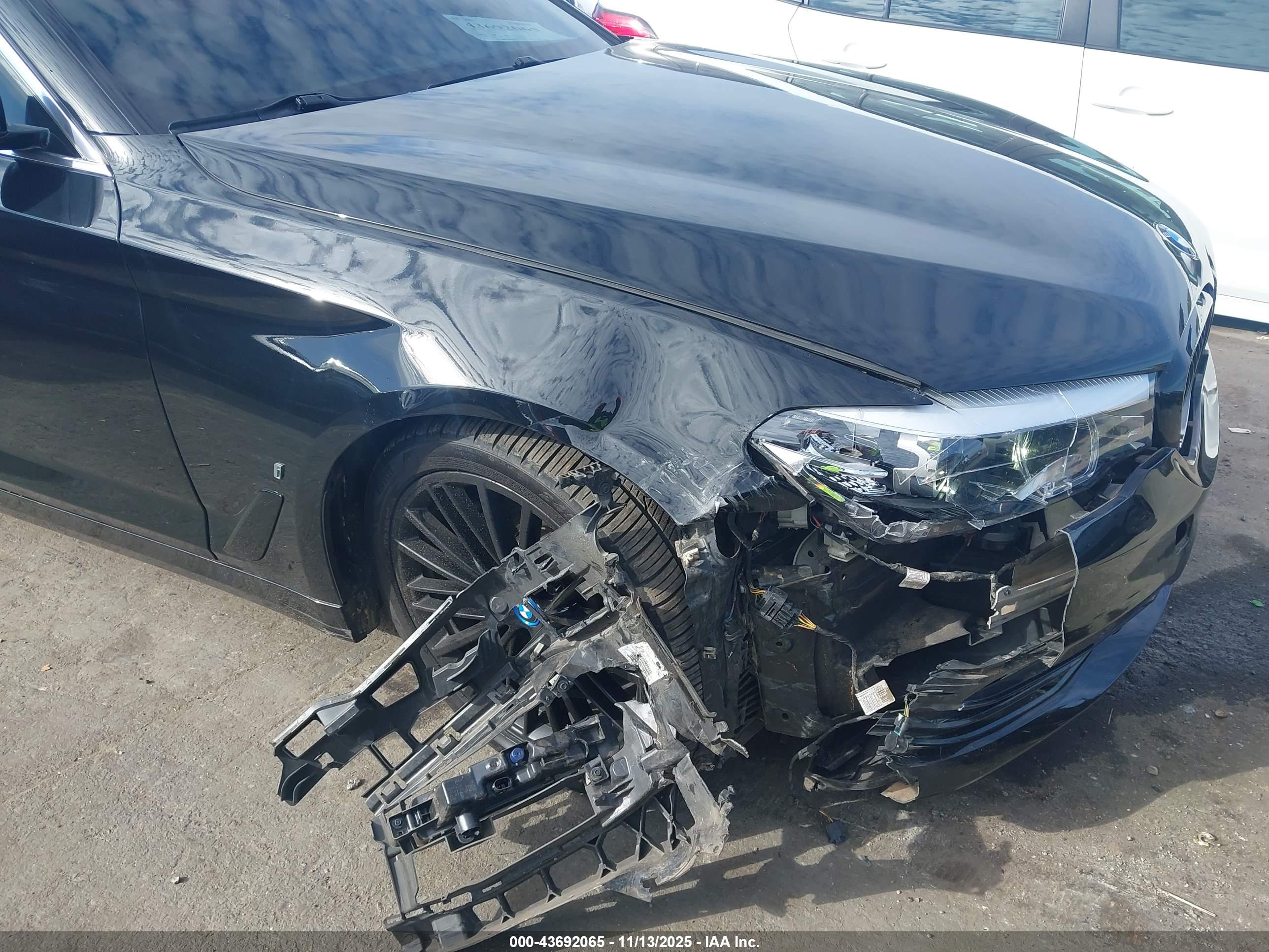 BMW 530E image 6