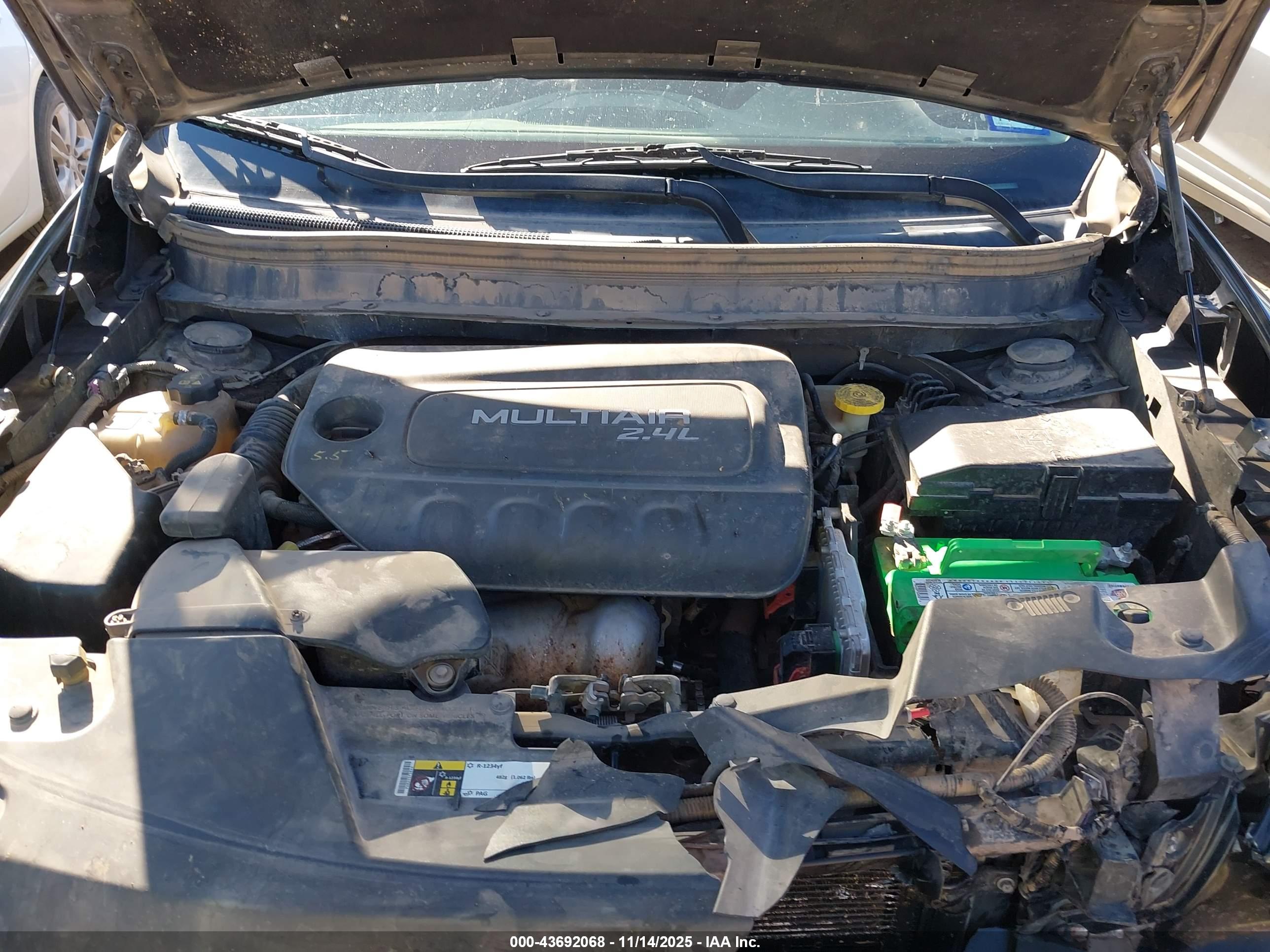 JEEP CHEROKEE image 10