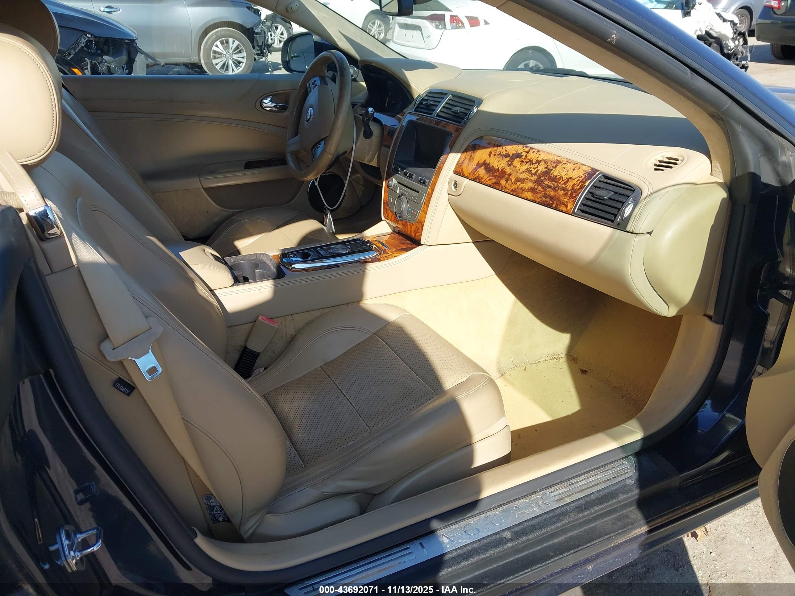 JAGUAR XK image 5