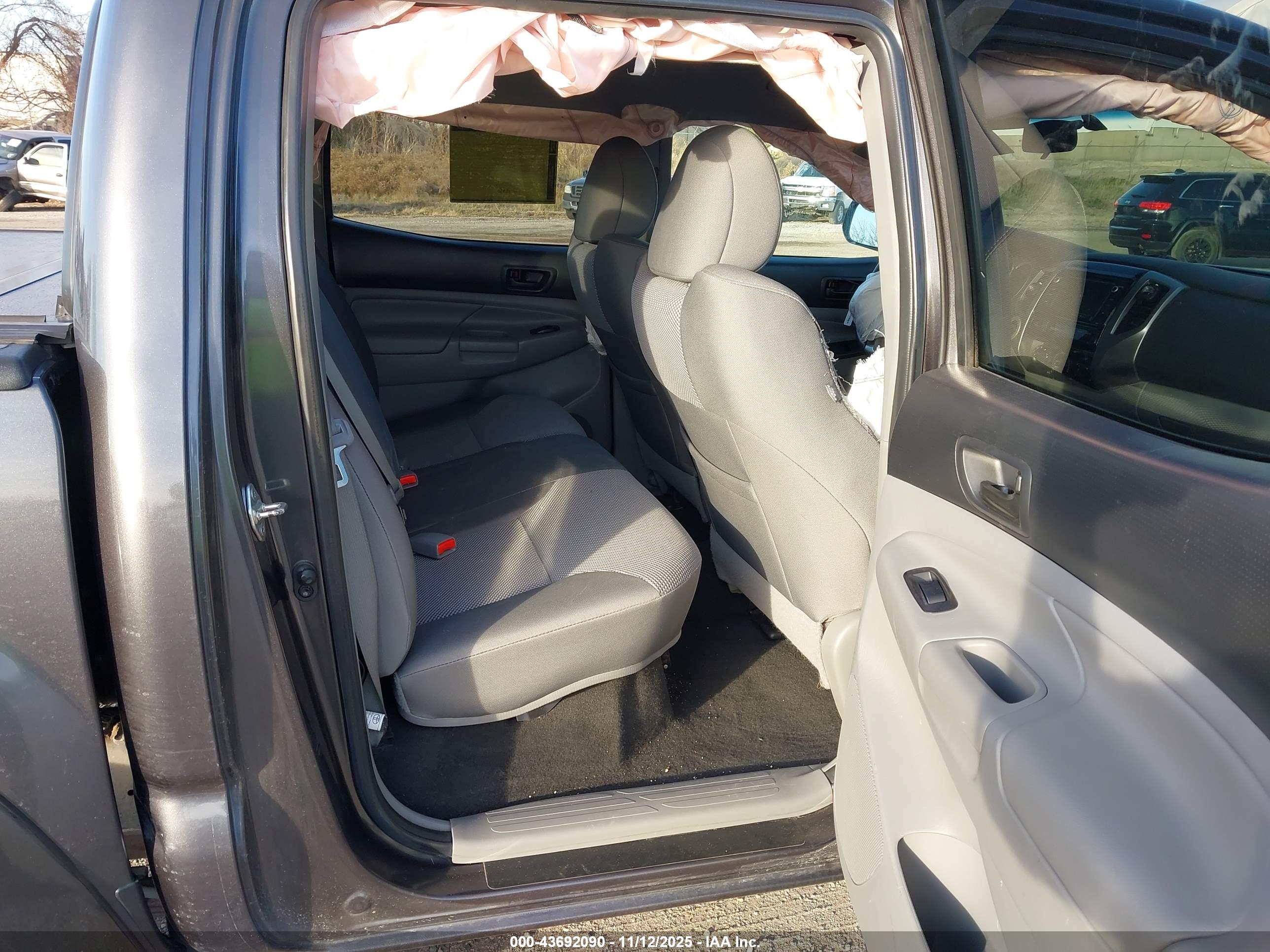 TOYOTA TACOMA image 8
