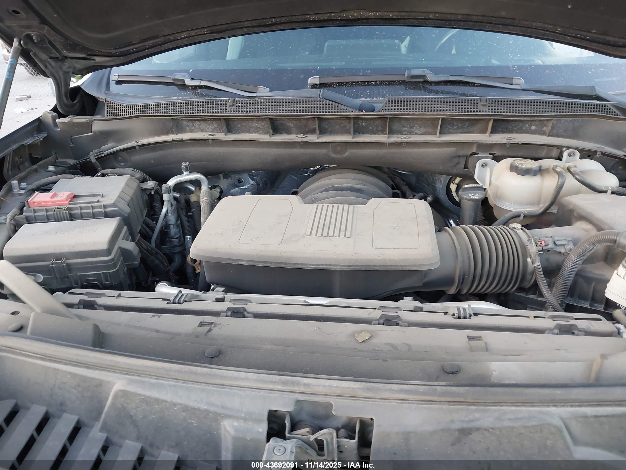 CHEVROLET TAHOE image 10
