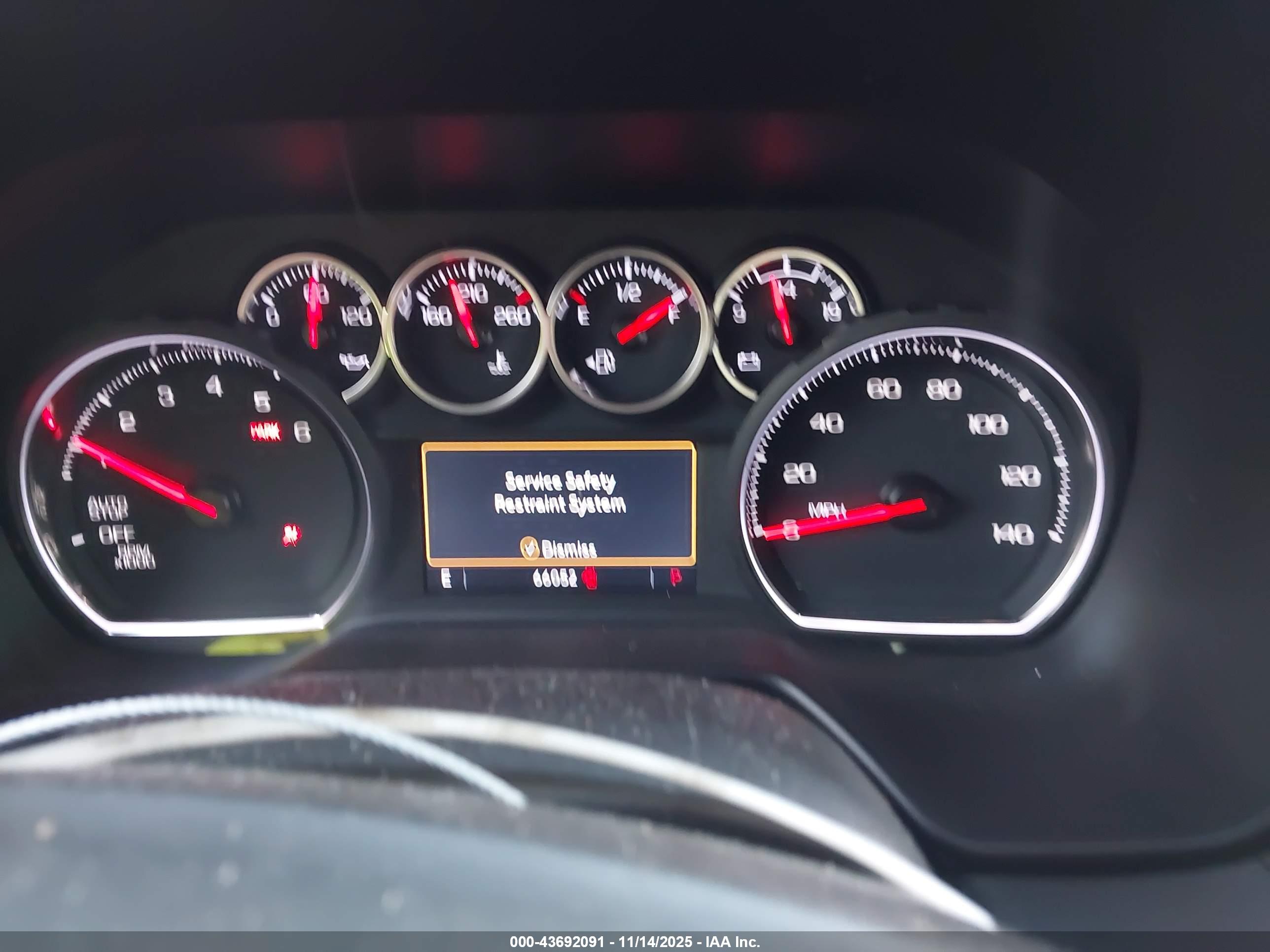 CHEVROLET TAHOE image 7