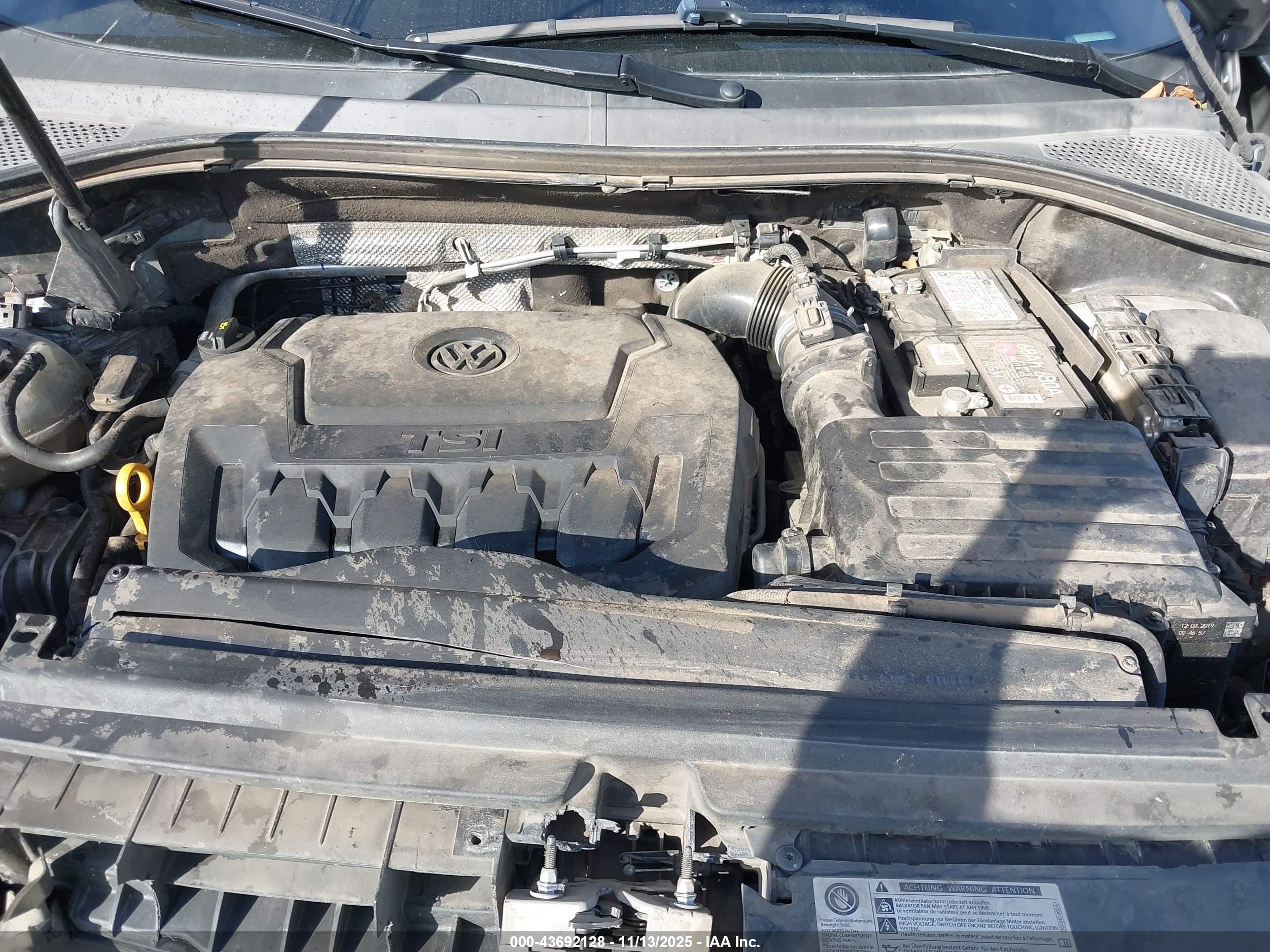 VOLKSWAGEN TIGUAN image 10