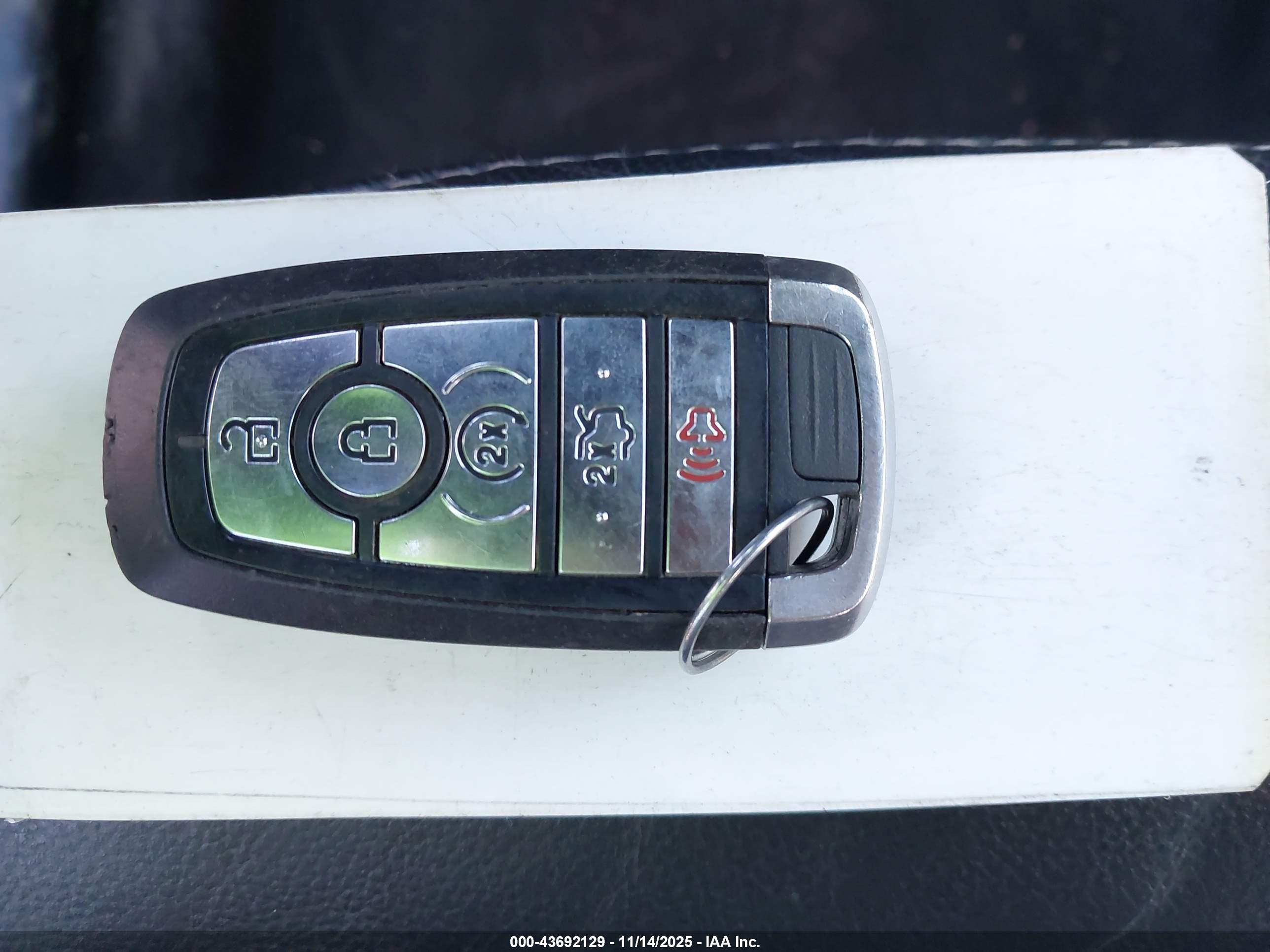 FORD EXPLORER image 11