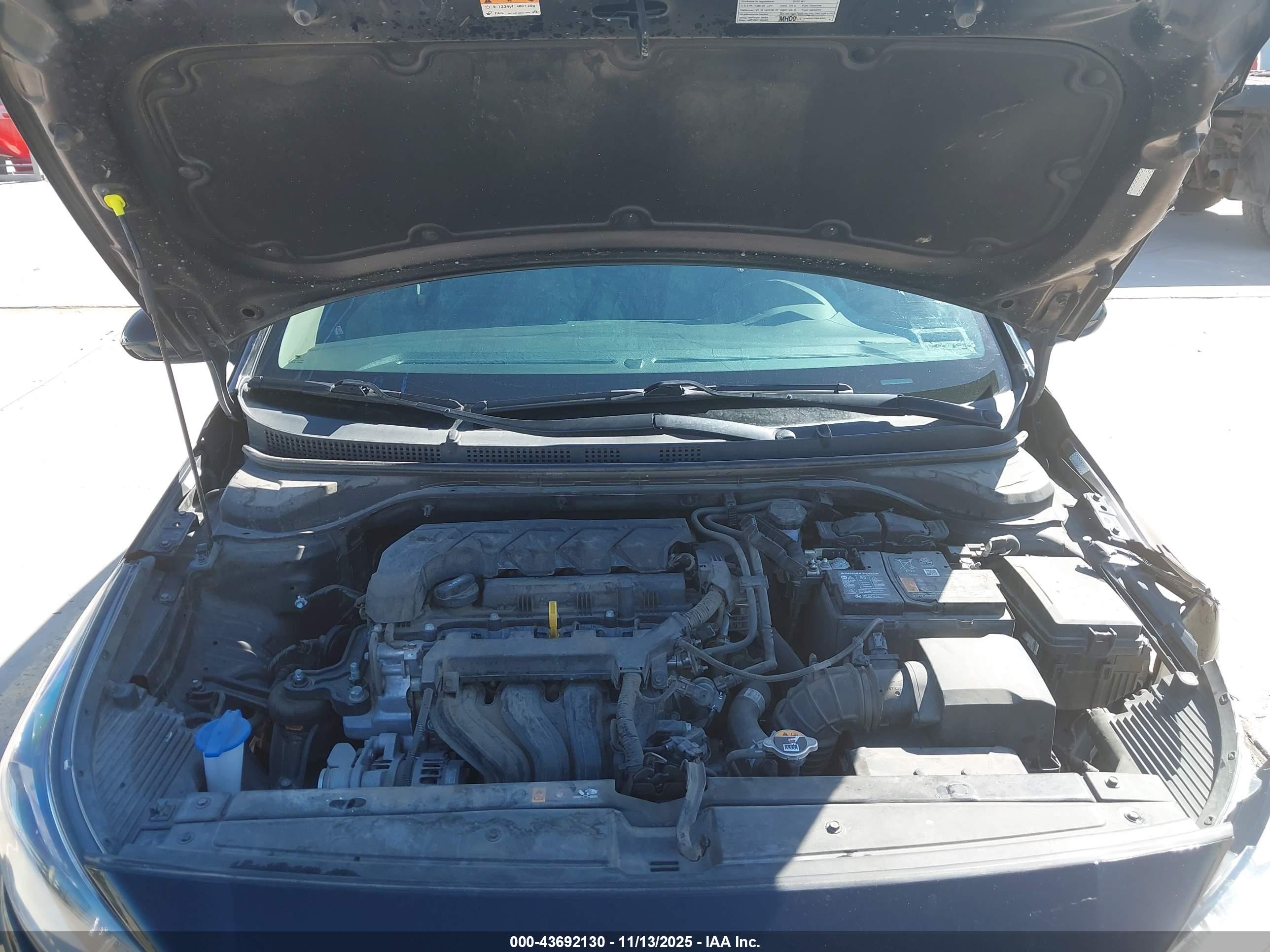 HYUNDAI ACCENT image 10