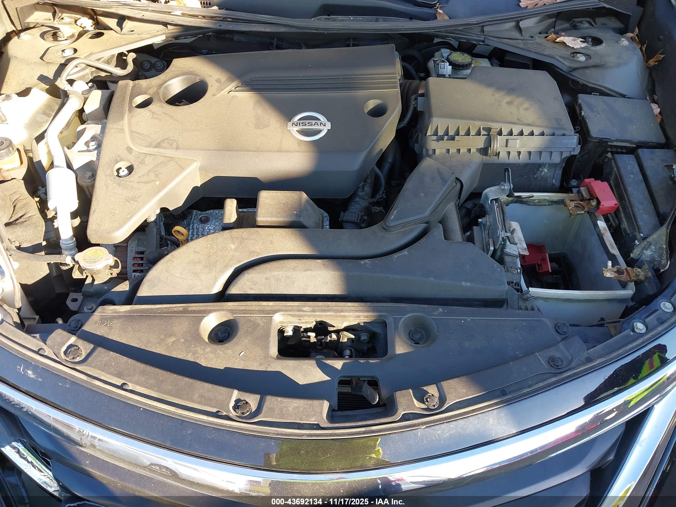 NISSAN ALTIMA image 10