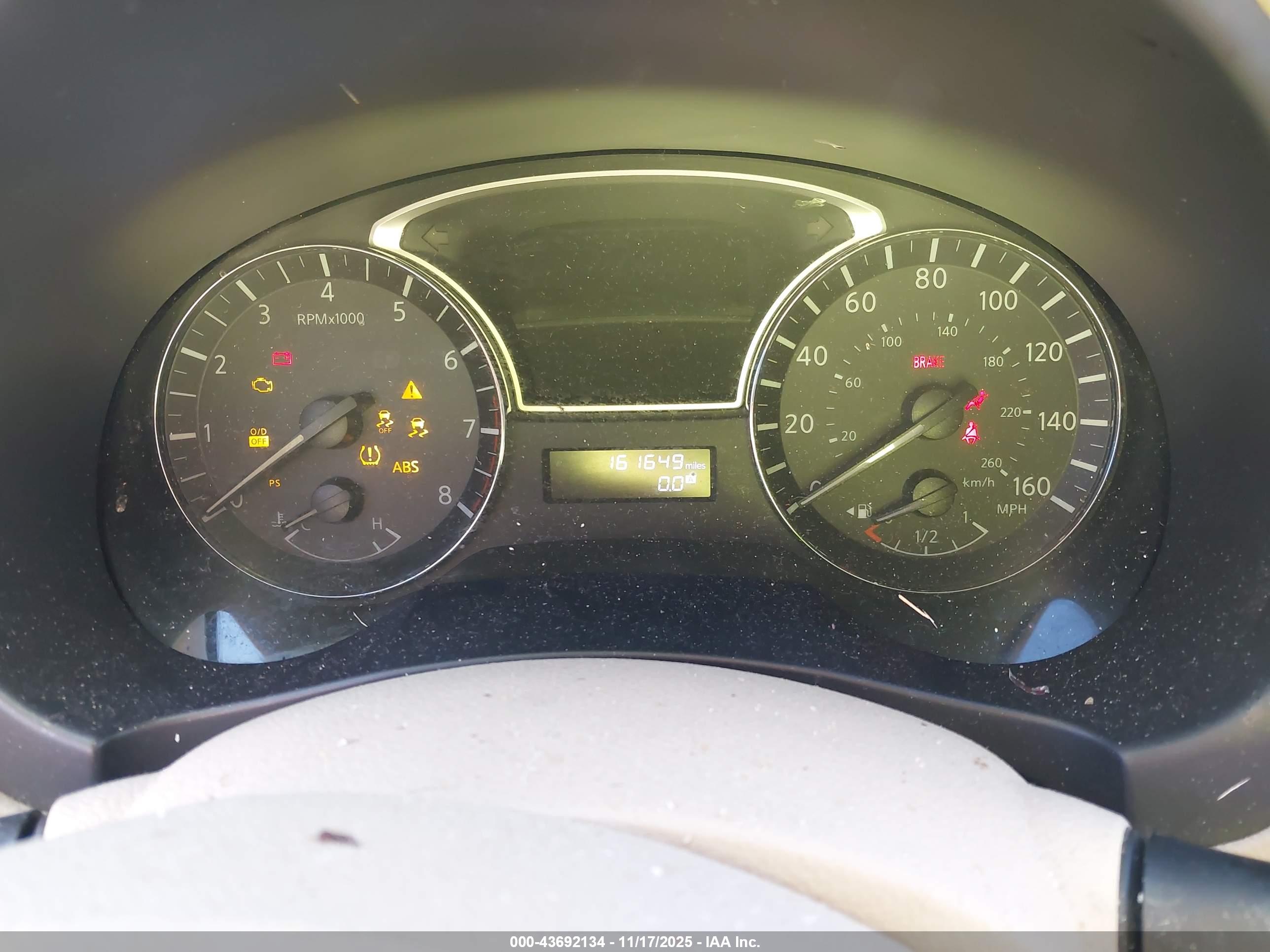 NISSAN ALTIMA image 7