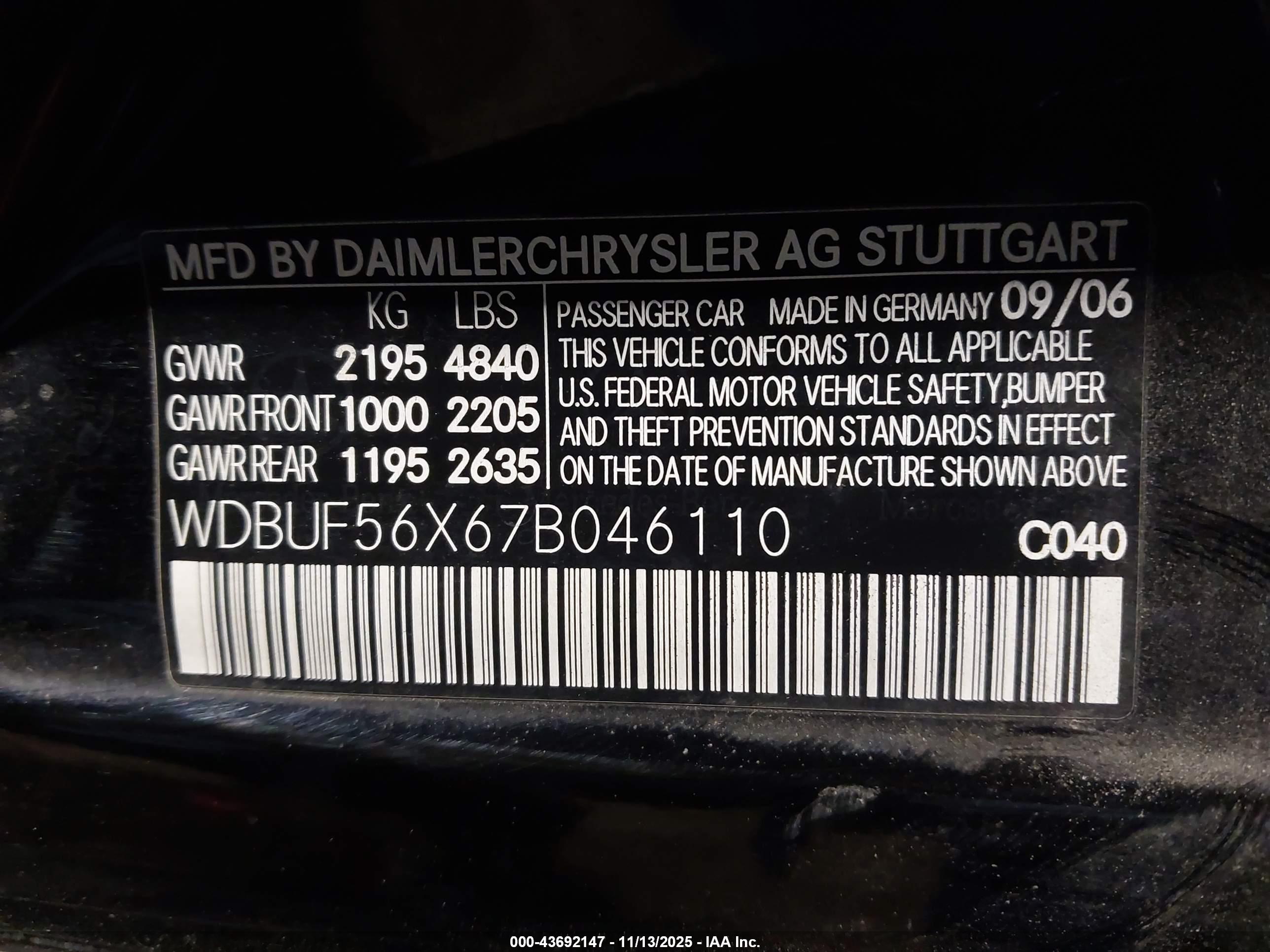 MERCEDES-BENZ E image 9