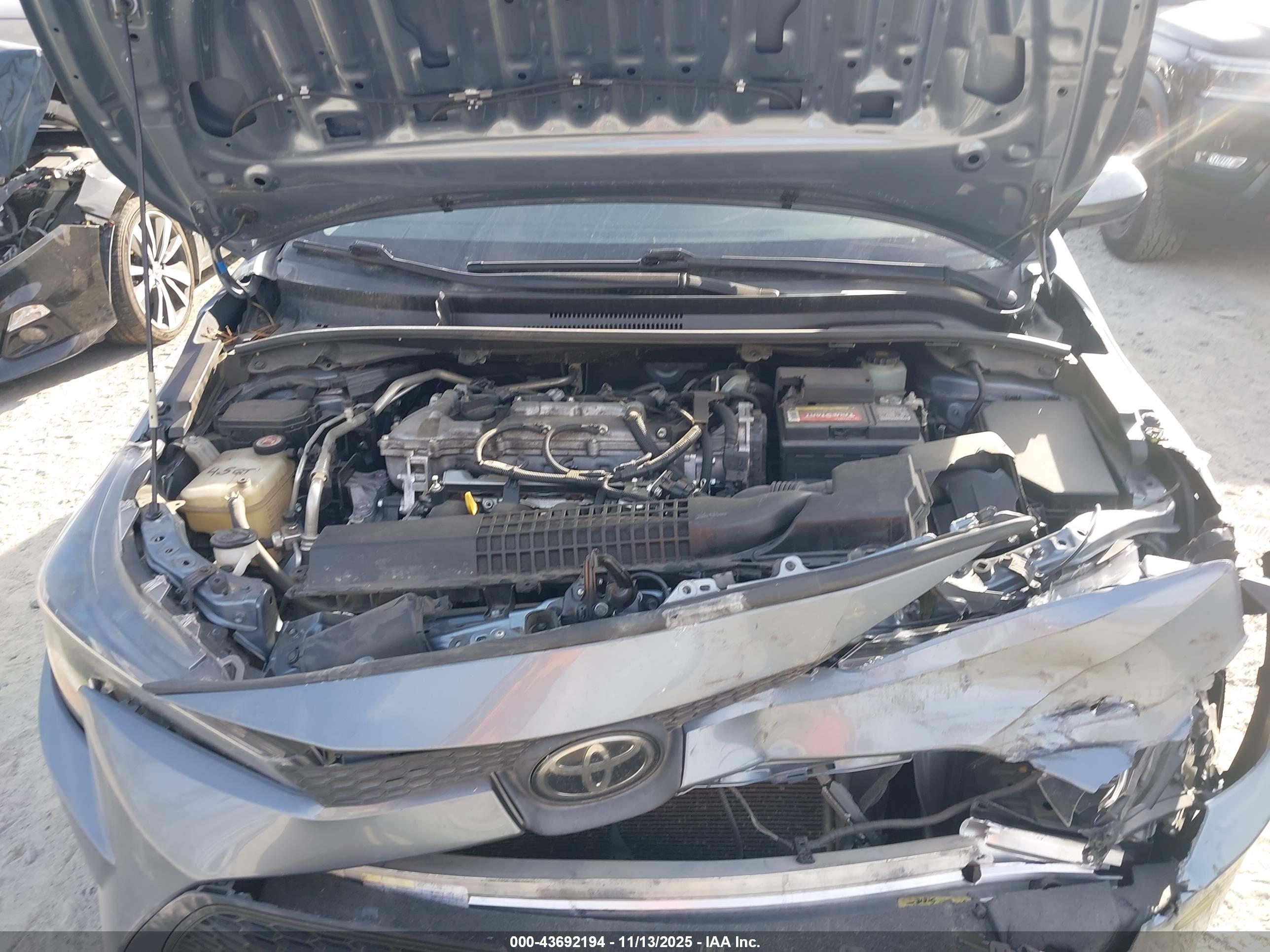 TOYOTA COROLLA image 10