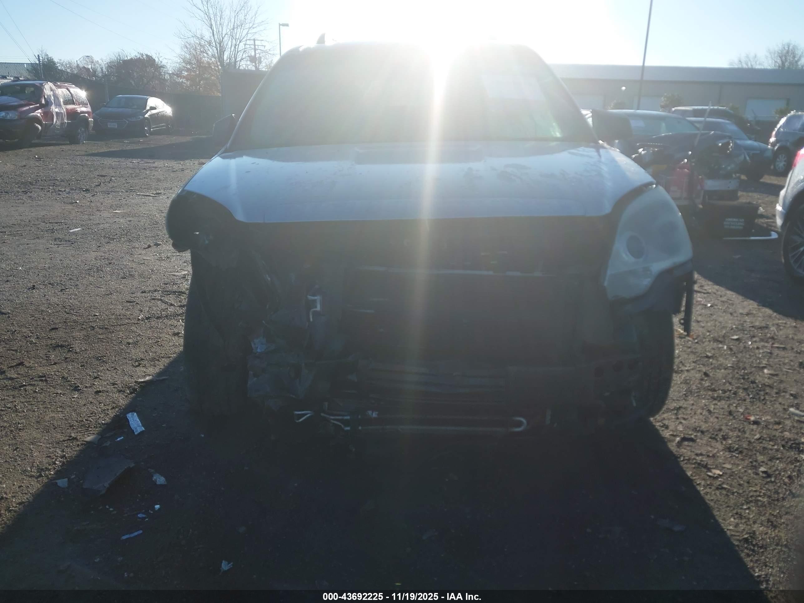 GMC ACADIA image 6