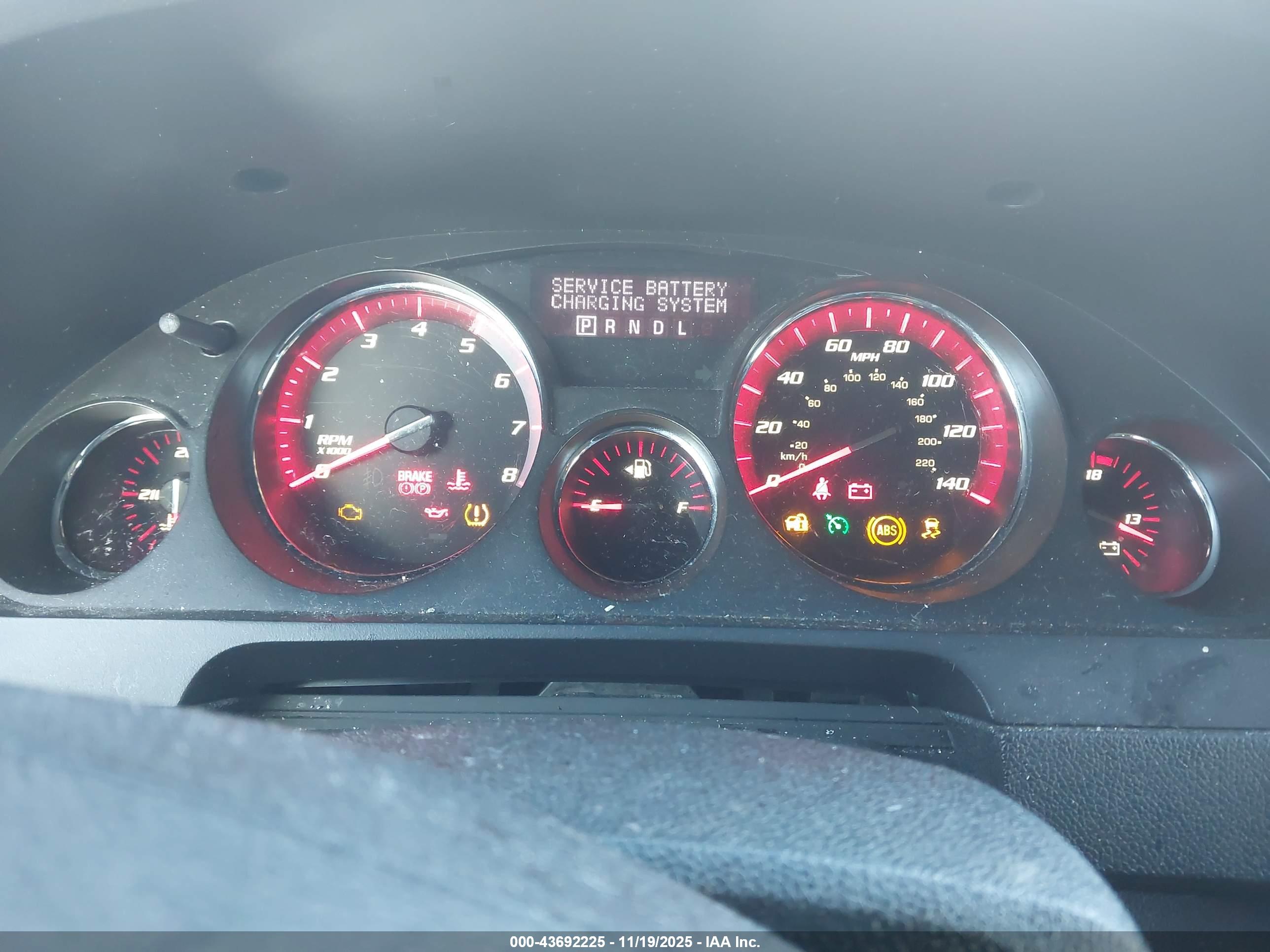 GMC ACADIA image 7
