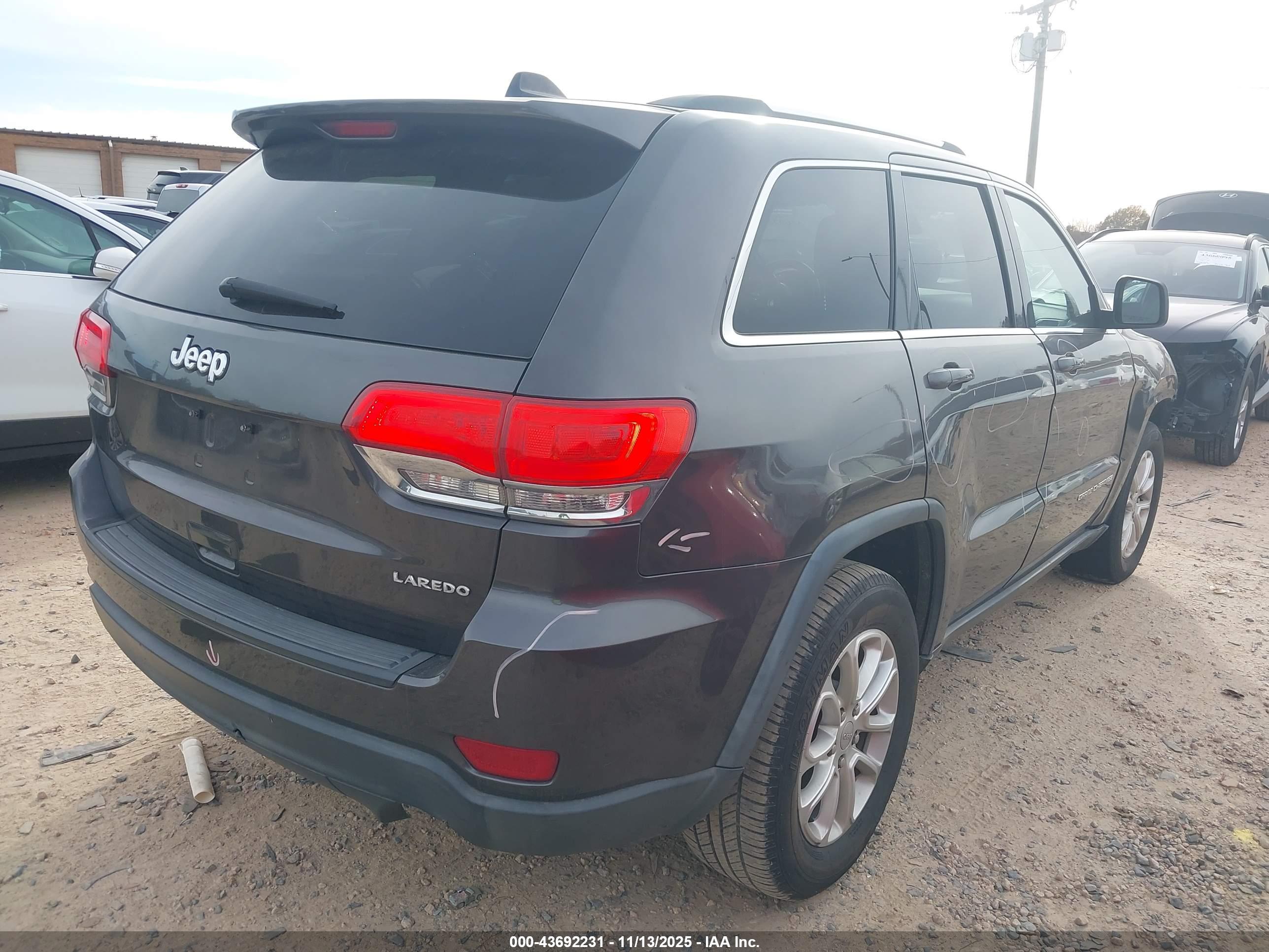 JEEP GRAND image 4
