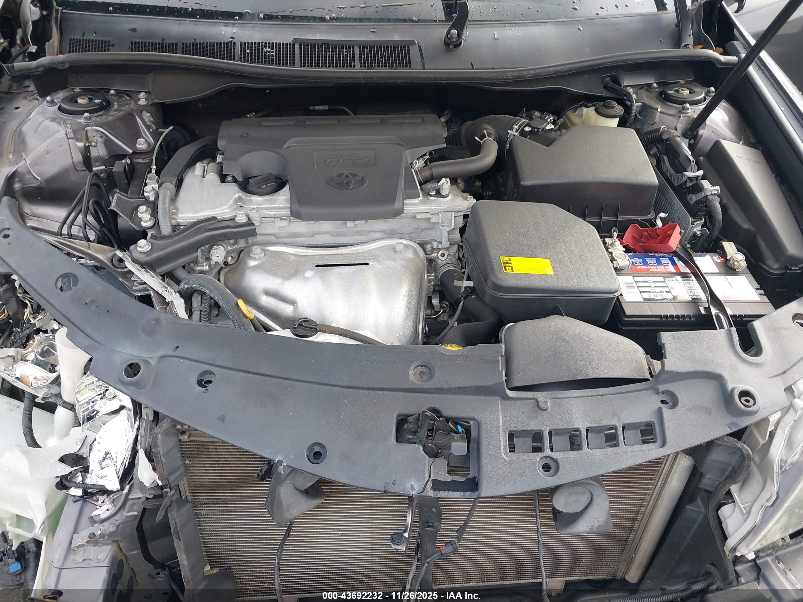 TOYOTA CAMRY image 10