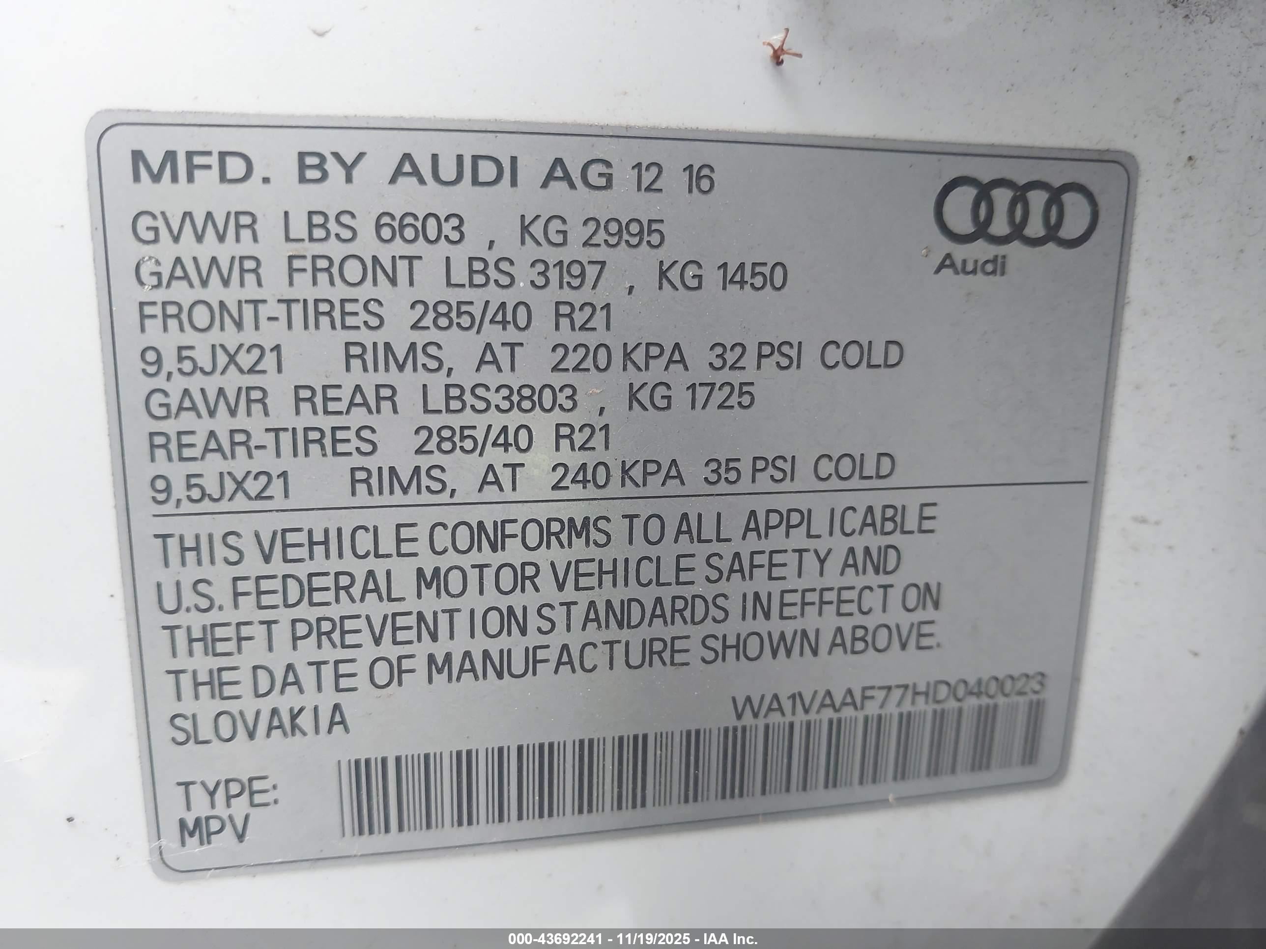 AUDI Q7 image 9
