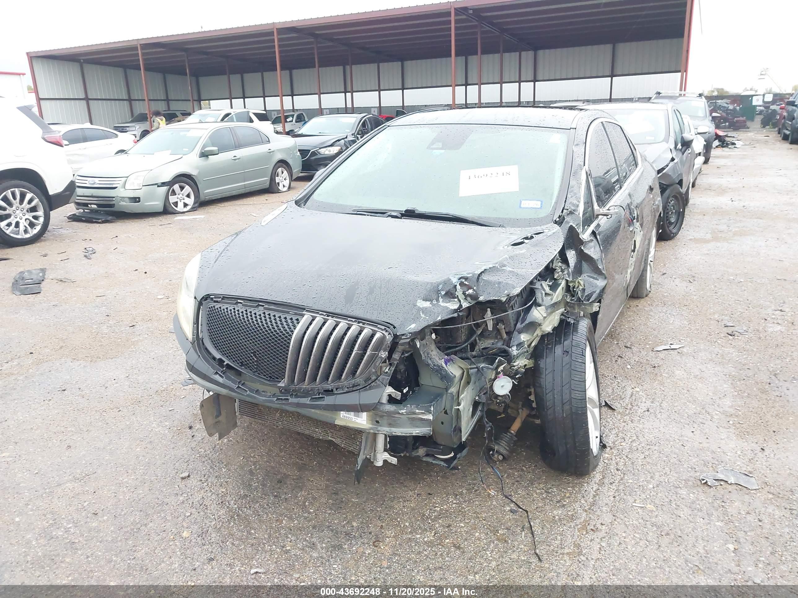 BUICK VERANO image 2