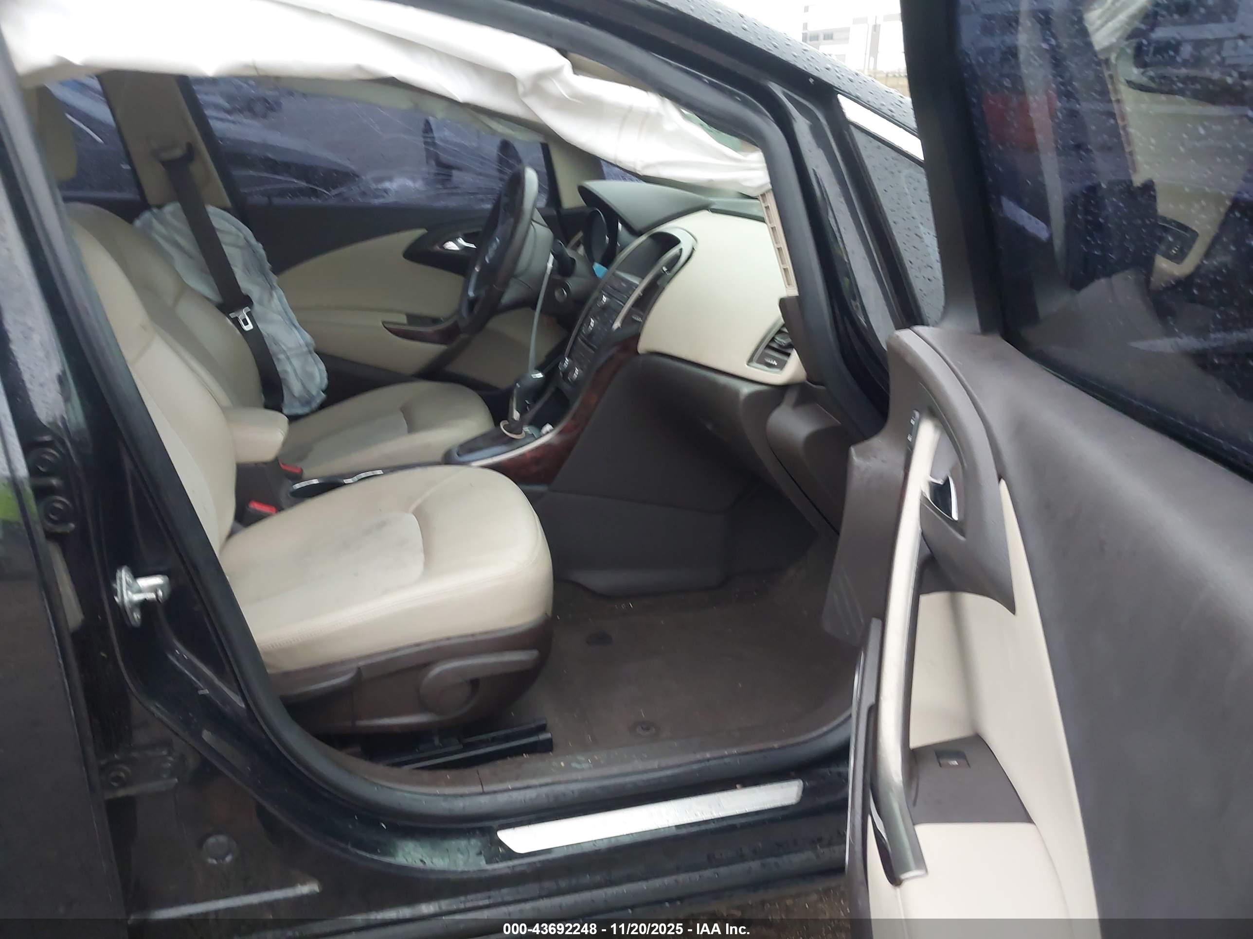BUICK VERANO image 5