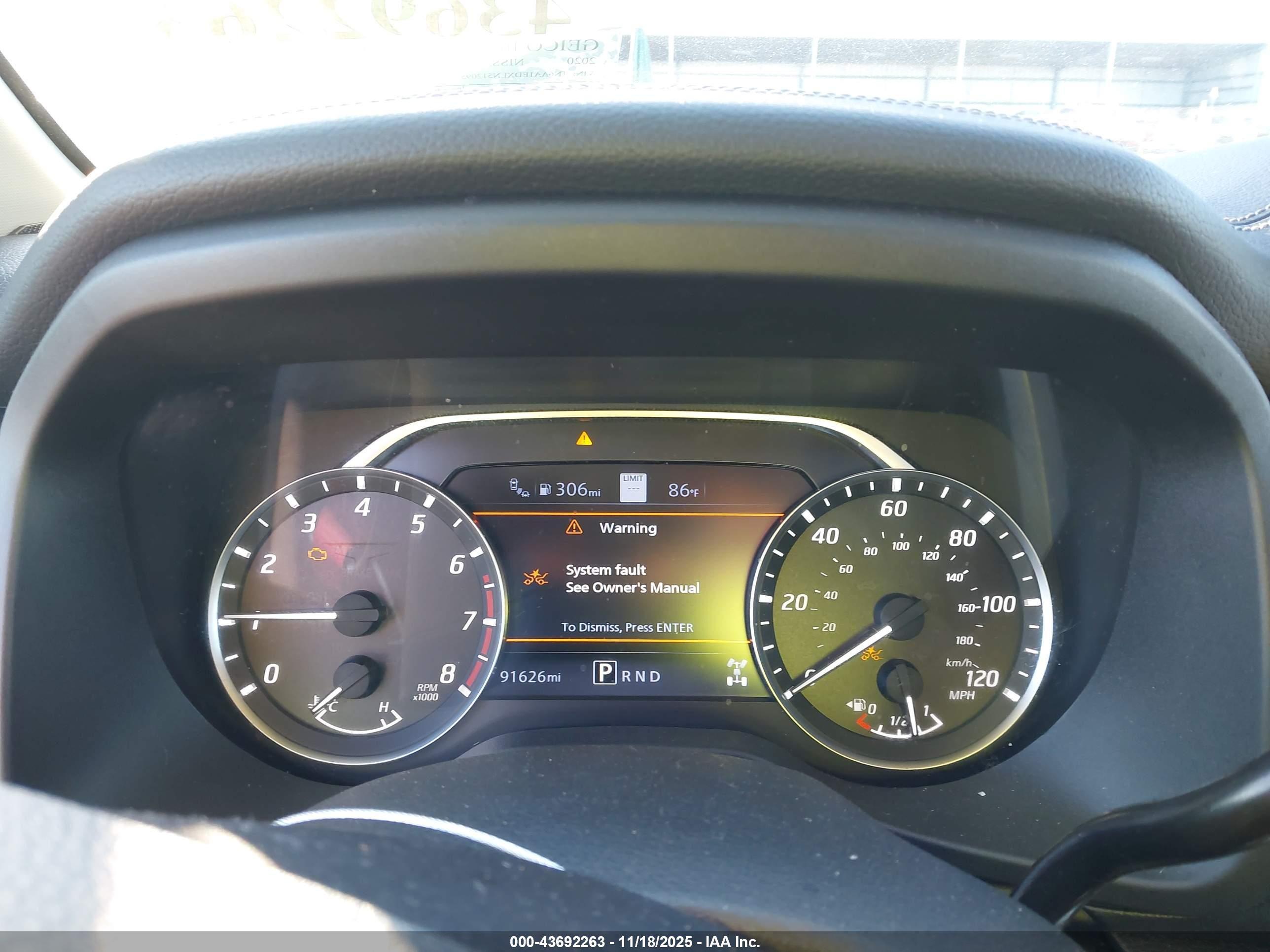NISSAN TITAN image 7
