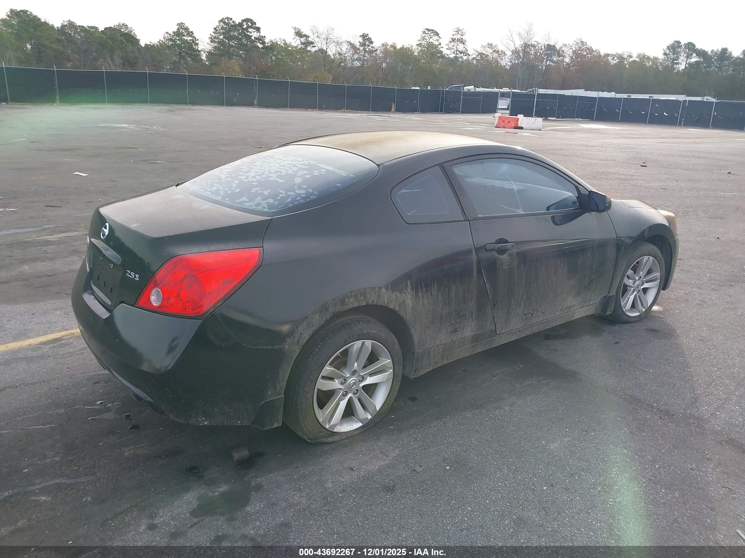 NISSAN ALTIMA image 4