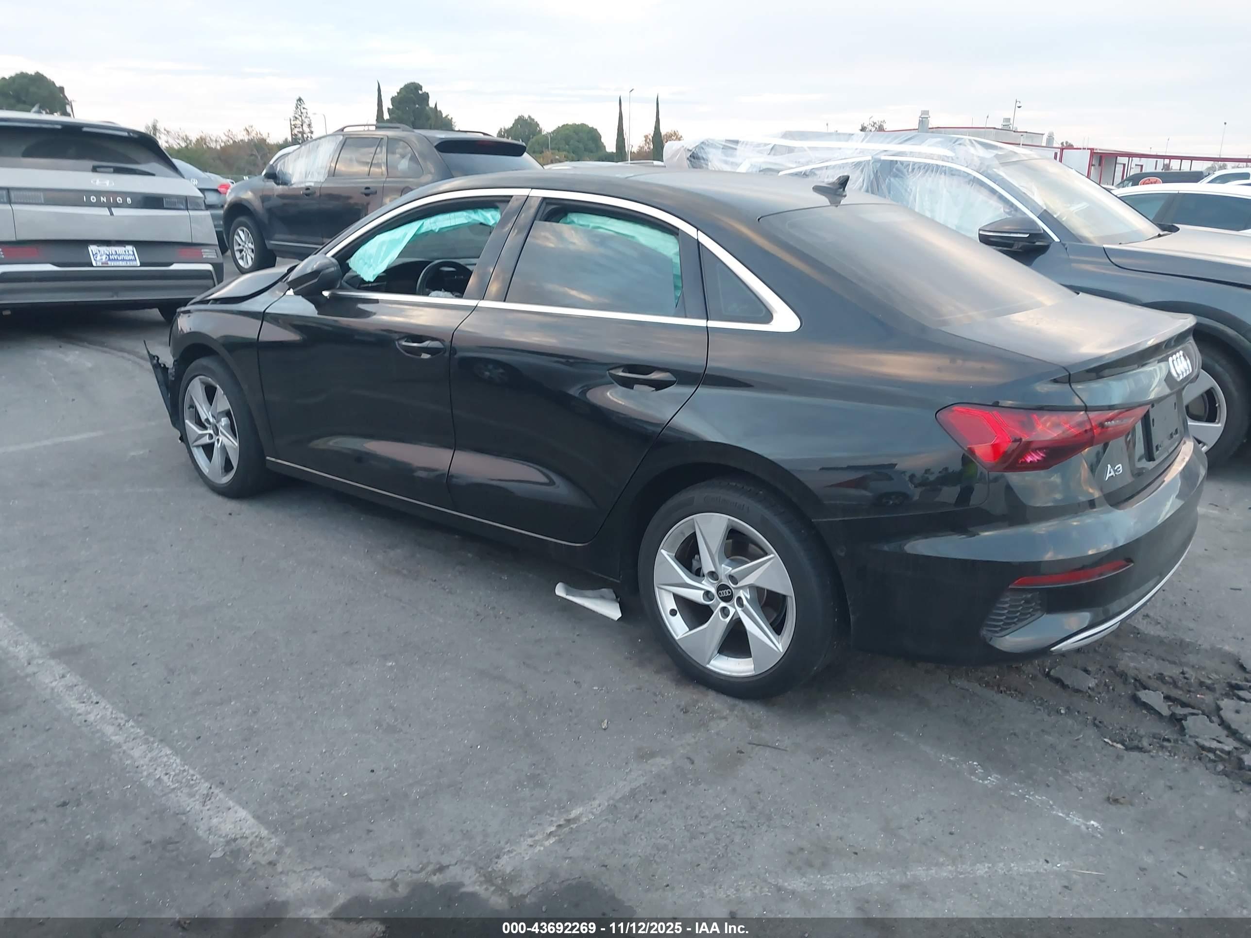 AUDI A3 image 3