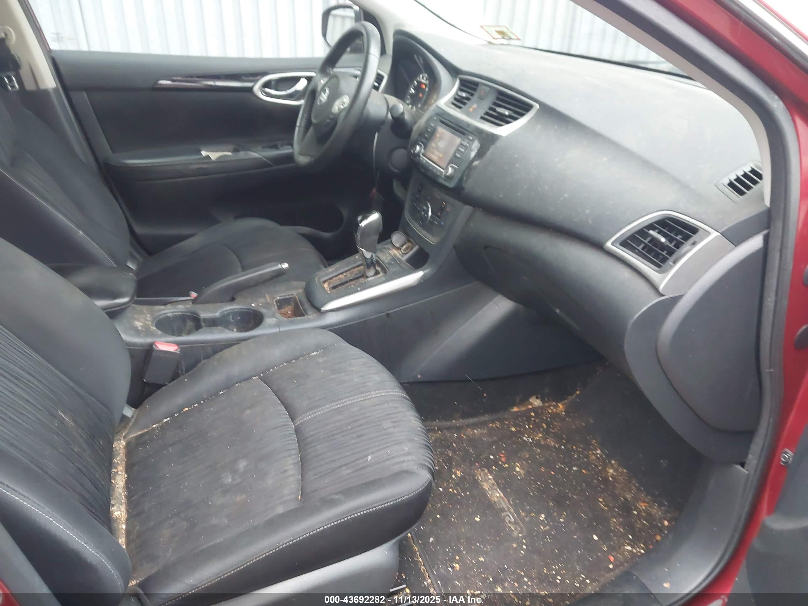 NISSAN SENTRA image 5
