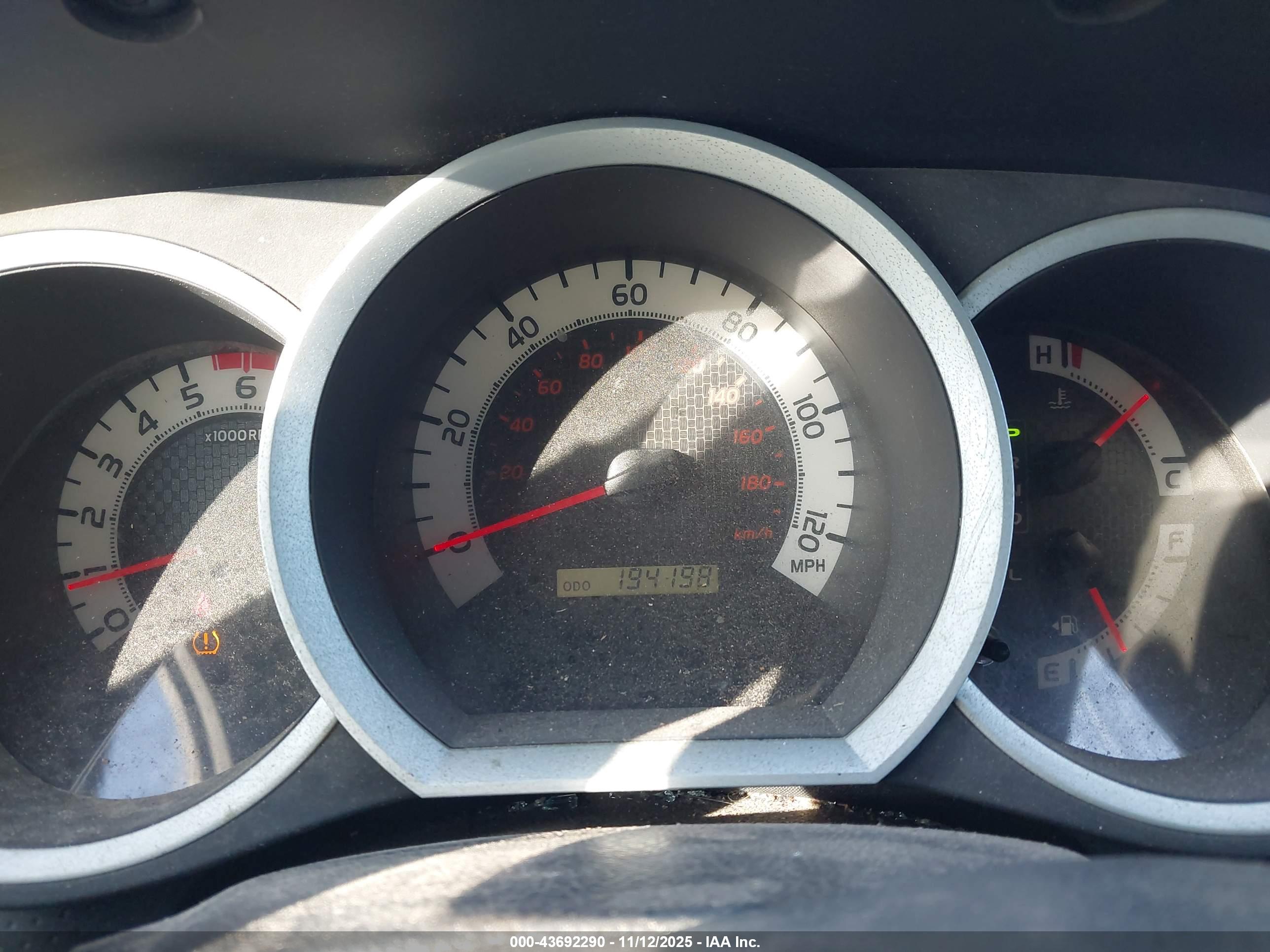 TOYOTA TACOMA image 7